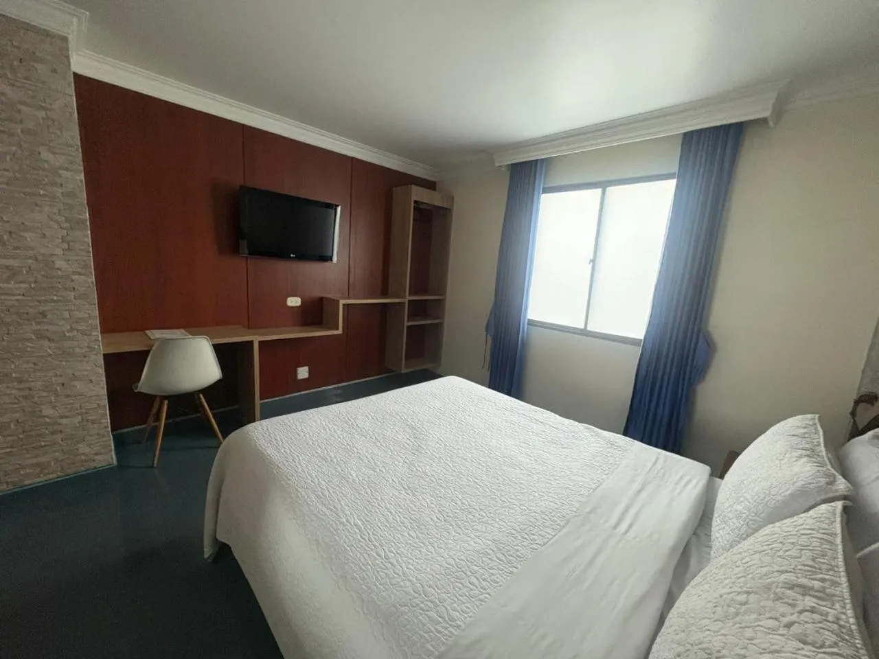 Bed in Lavid Hotel Palacio Real