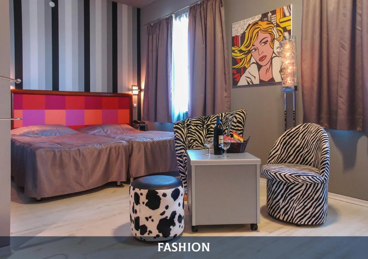 Photo of the whole room, Bed in Diplomat Plaza Hotel & Resort