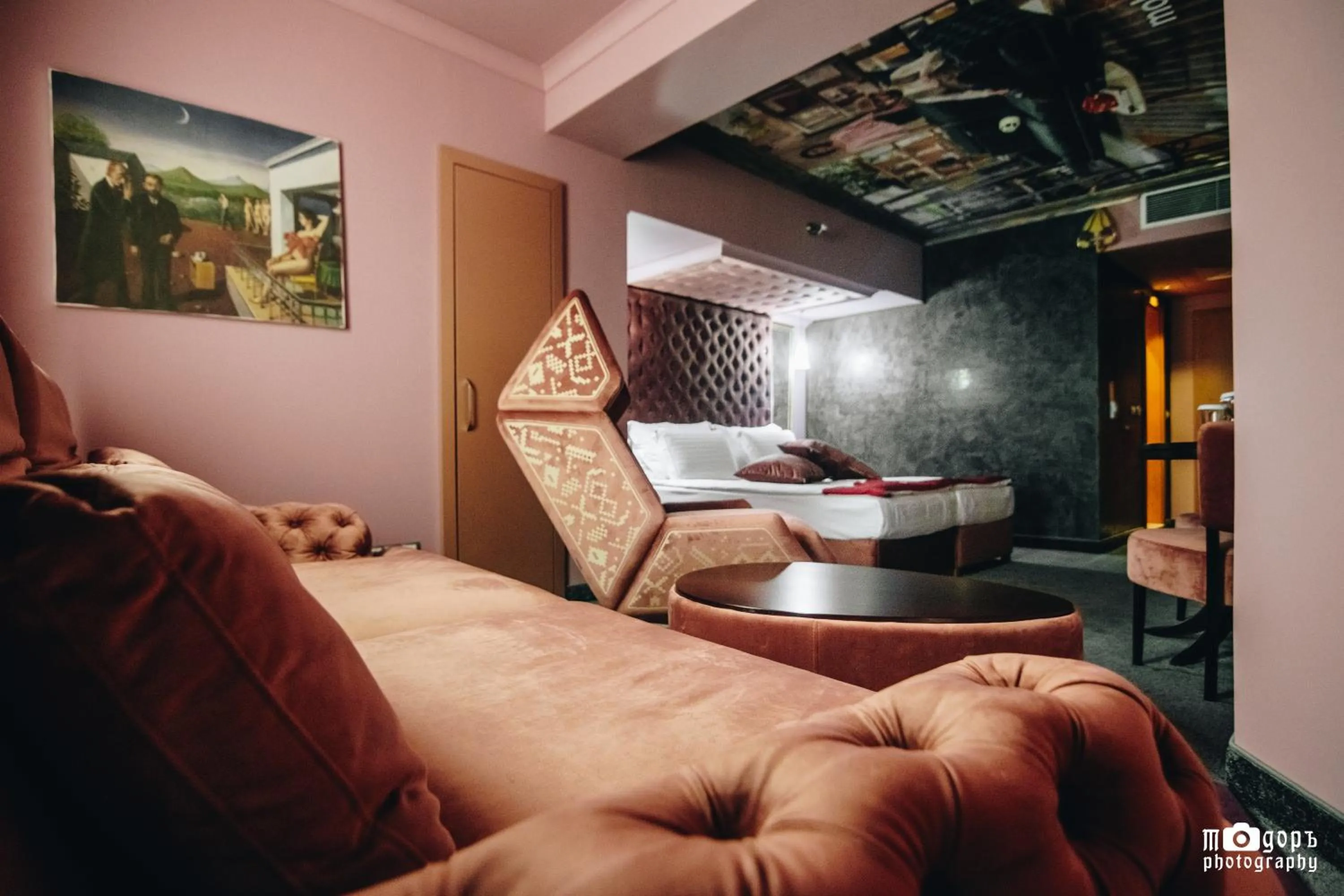 Diplomat Plaza Hotel & Resort