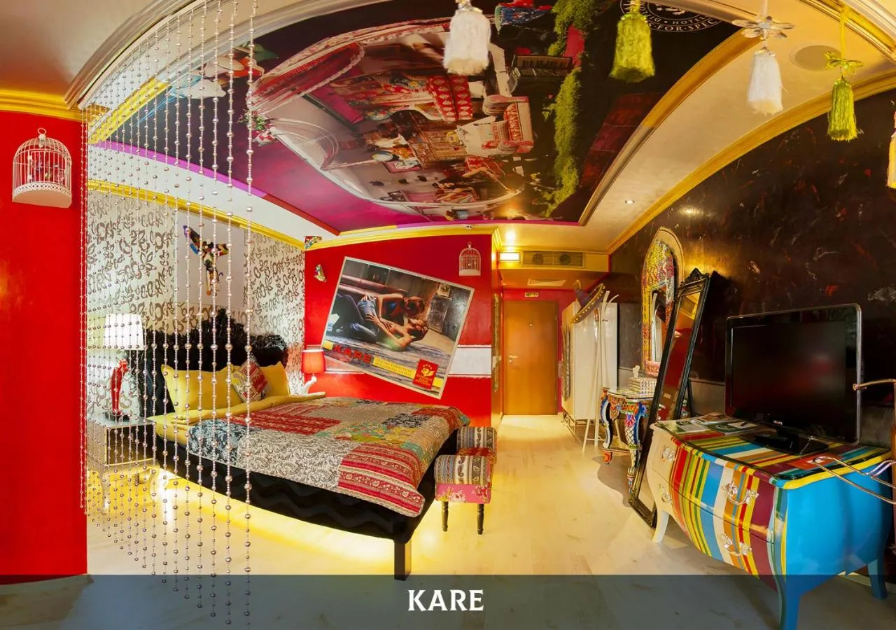 Diplomat Plaza Hotel & Resort