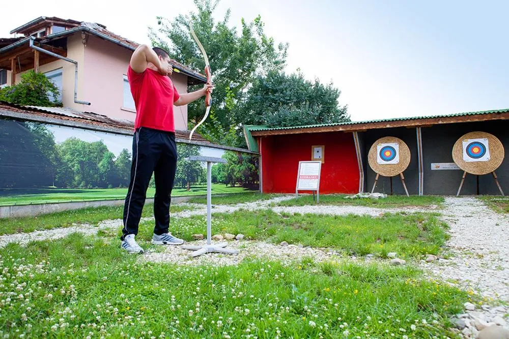 Darts in Diplomat Plaza Hotel & Resort