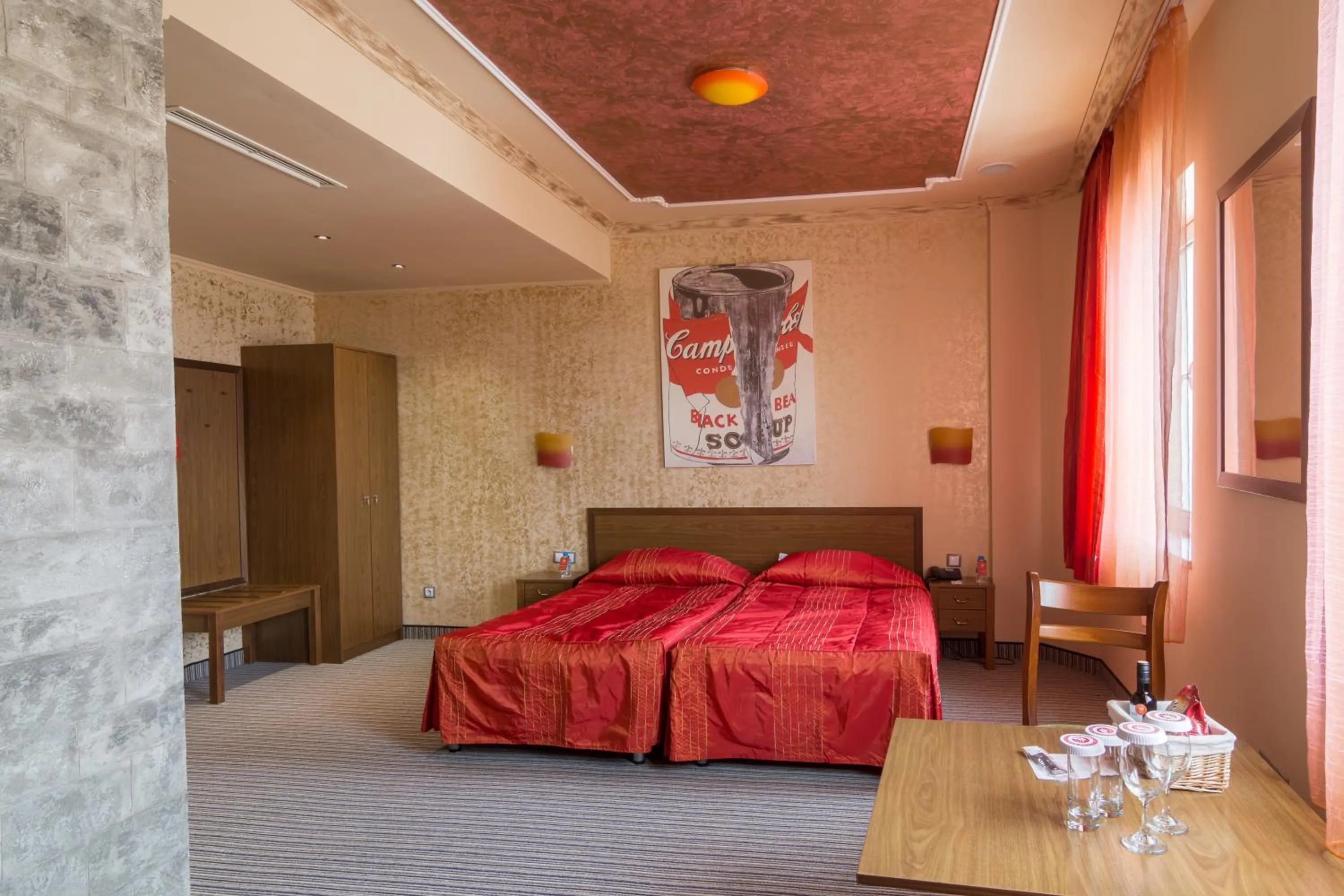 Bed in Diplomat Plaza Hotel & Resort