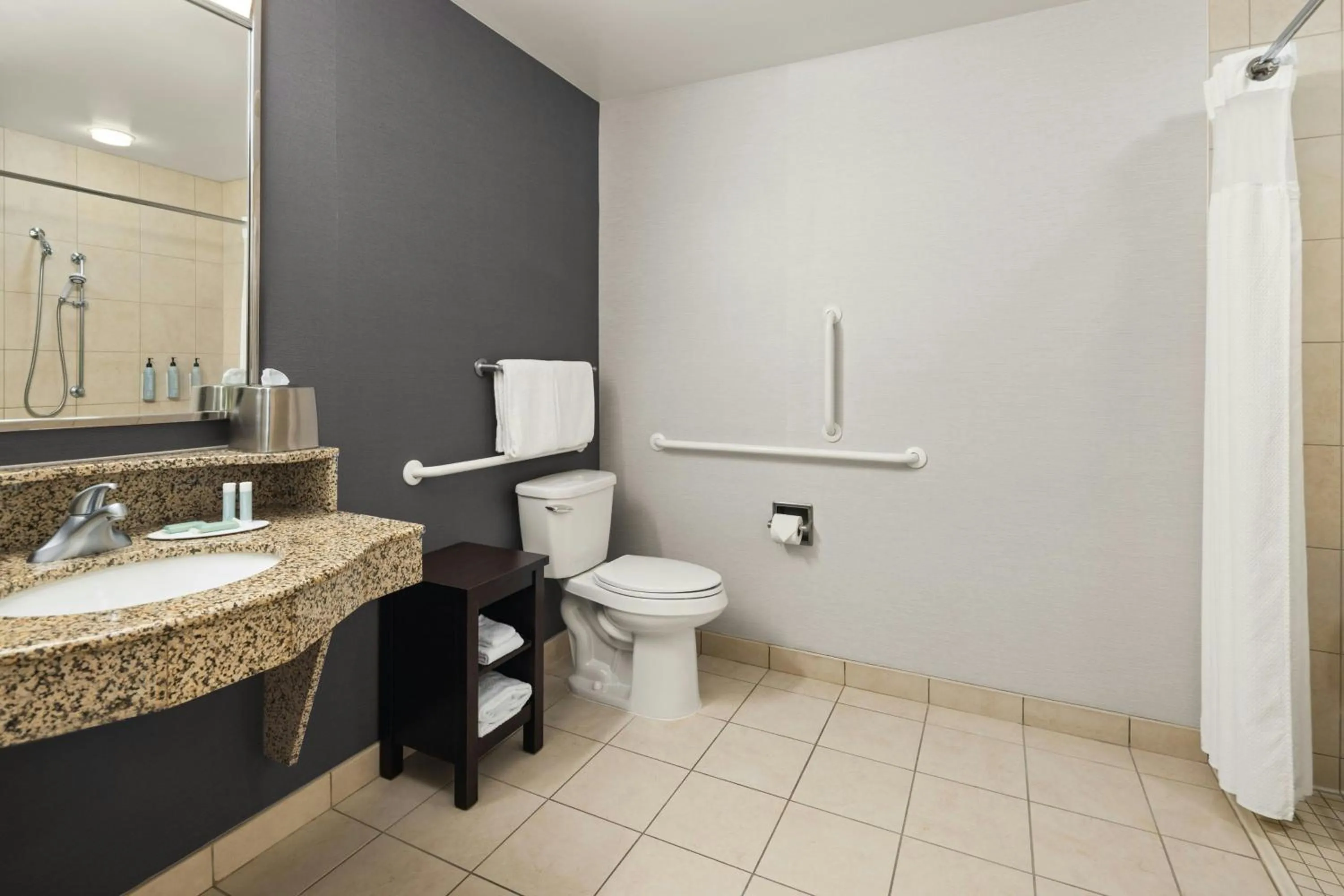 Bathroom in Courtyard Minneapolis Maple Grove Arbor Lakes