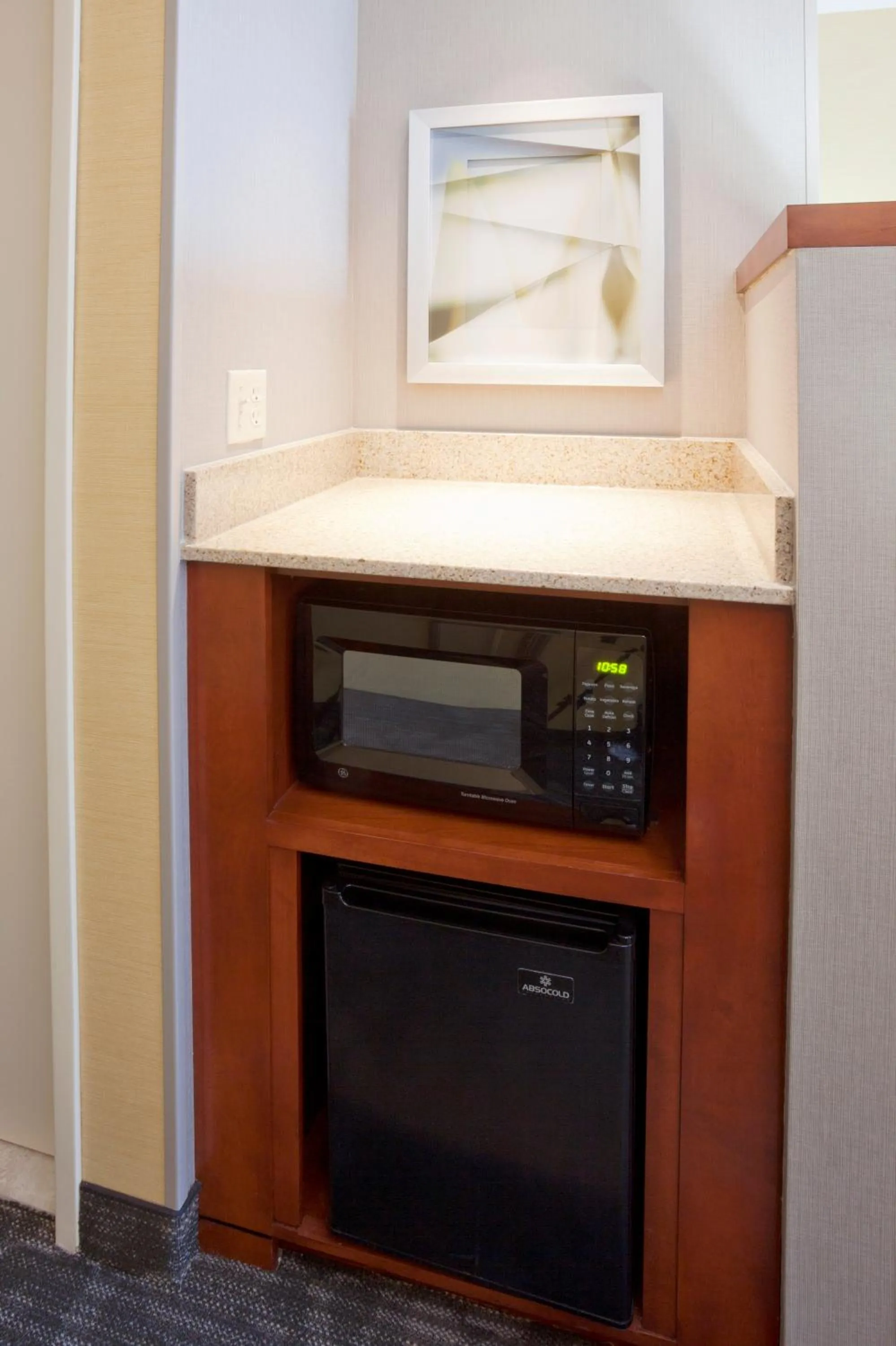 minibar in Courtyard Minneapolis Maple Grove Arbor Lakes