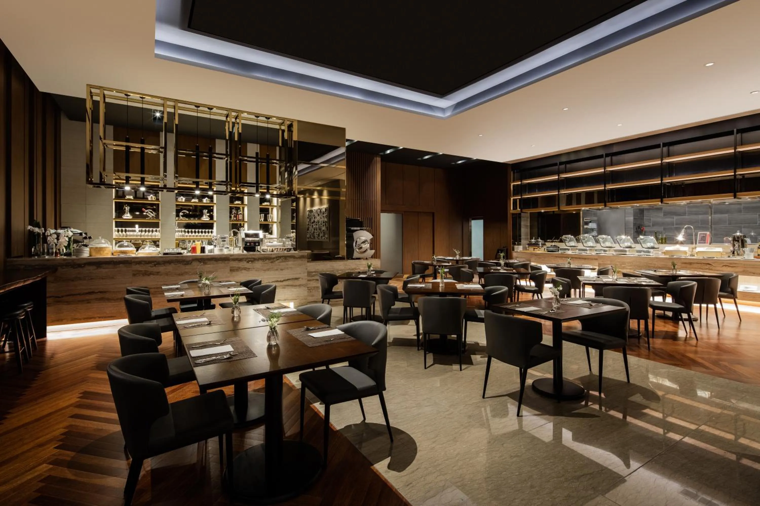 Restaurant/places to eat in Ramada by Wyndham Seoul Sindorim