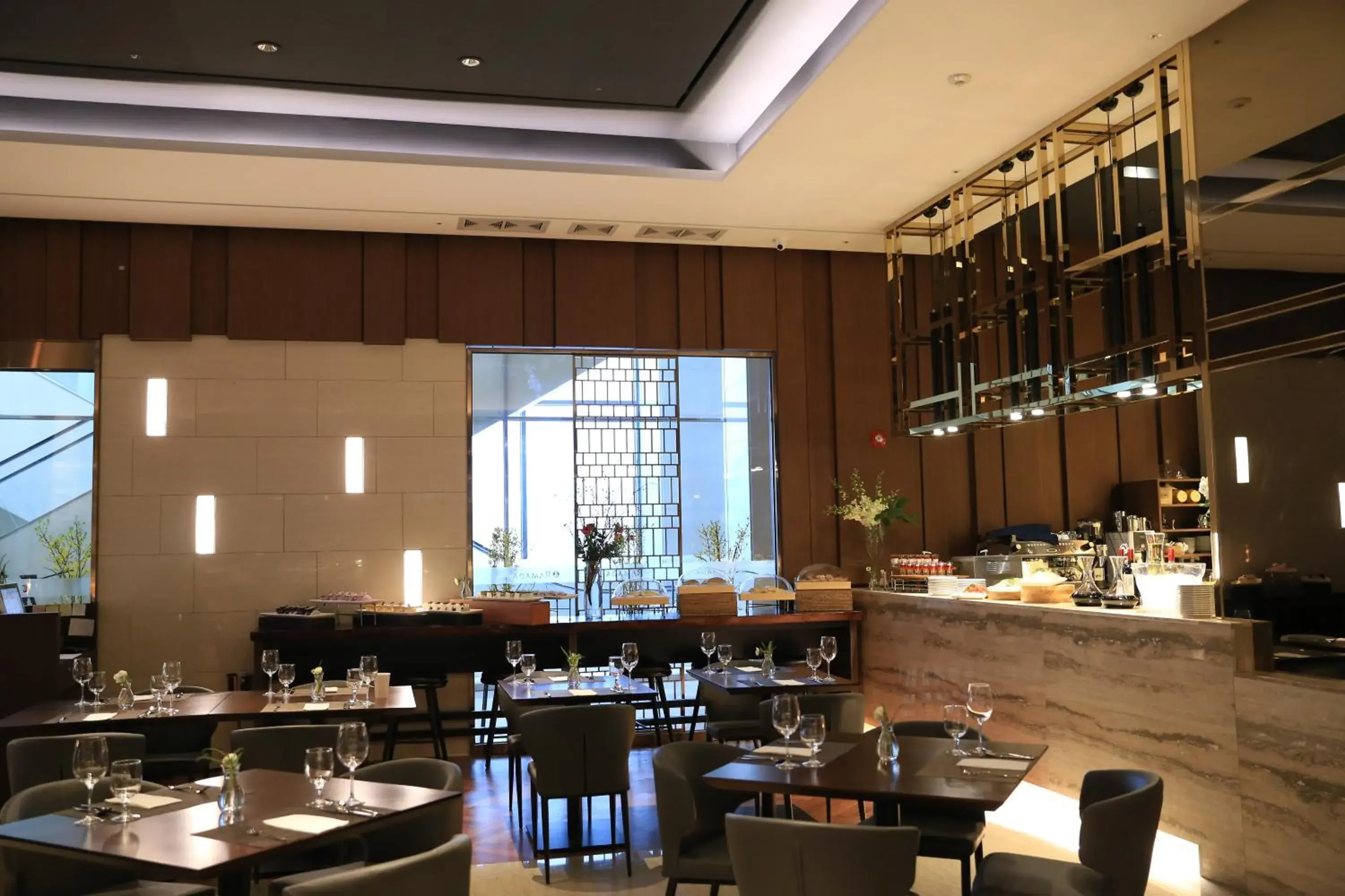 Restaurant/places to eat in Ramada by Wyndham Seoul Sindorim Restaurant/places to eat in Ramada by Wyndham Seoul Sindorim