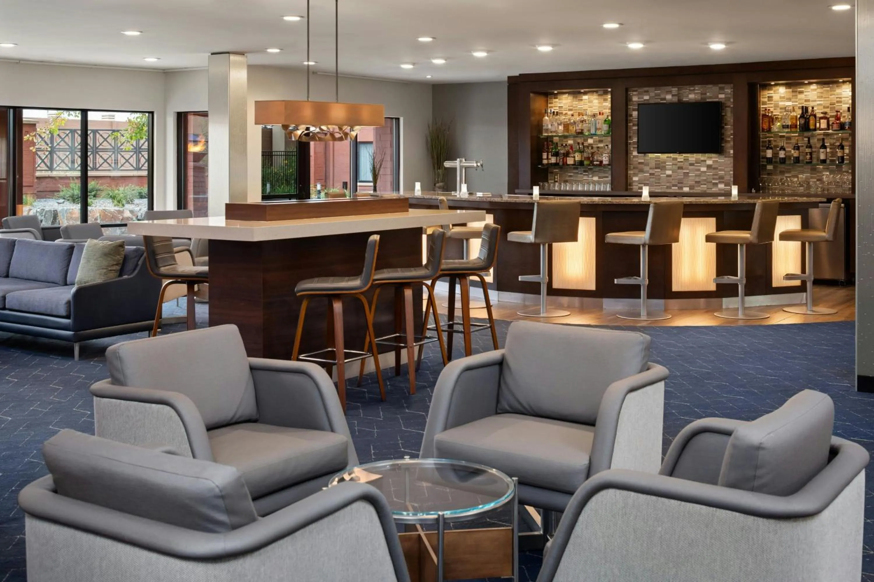 Lobby or reception in Courtyard Minneapolis St. Paul/Roseville