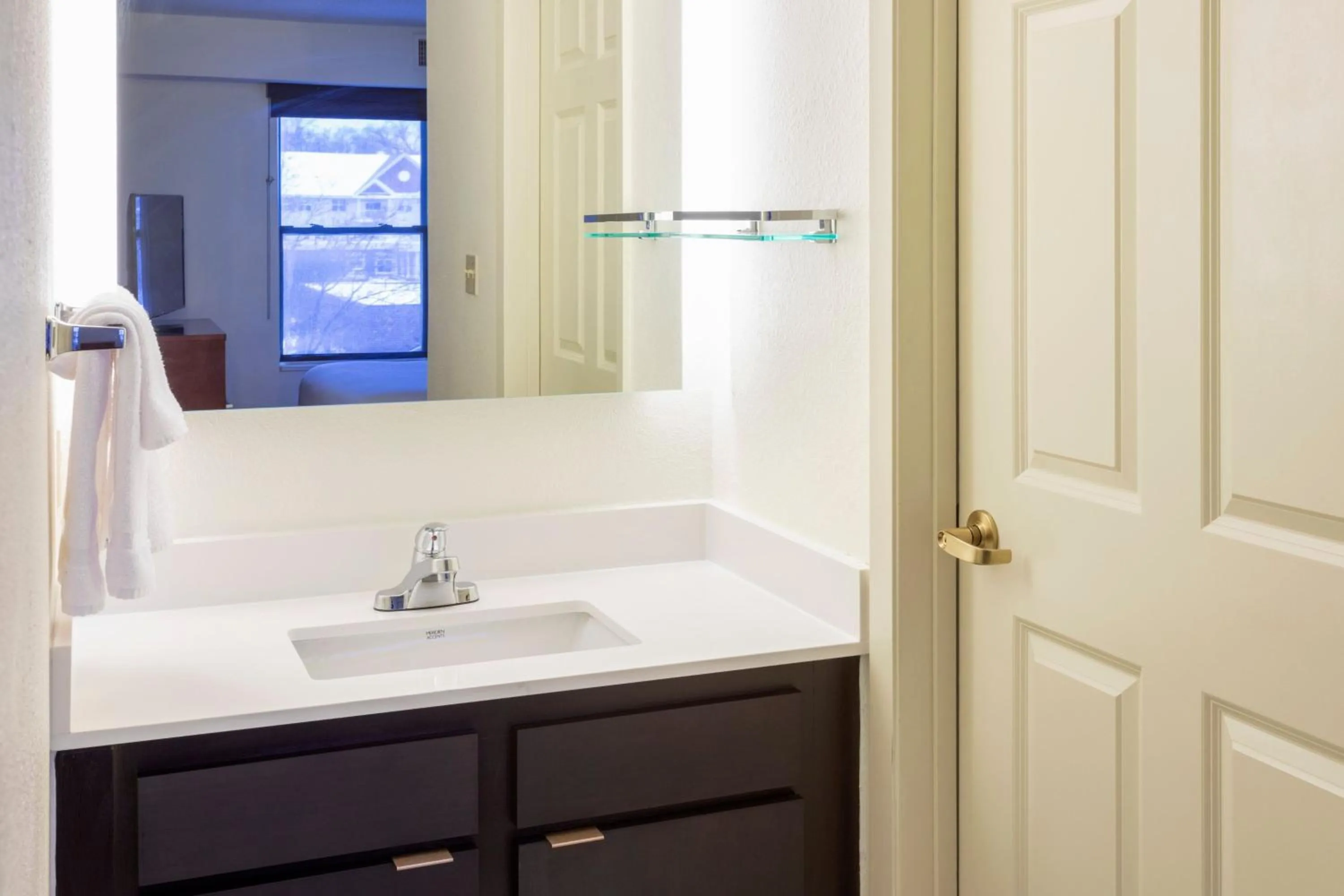 Bathroom in Residence Inn Minneapolis St. Paul/Roseville