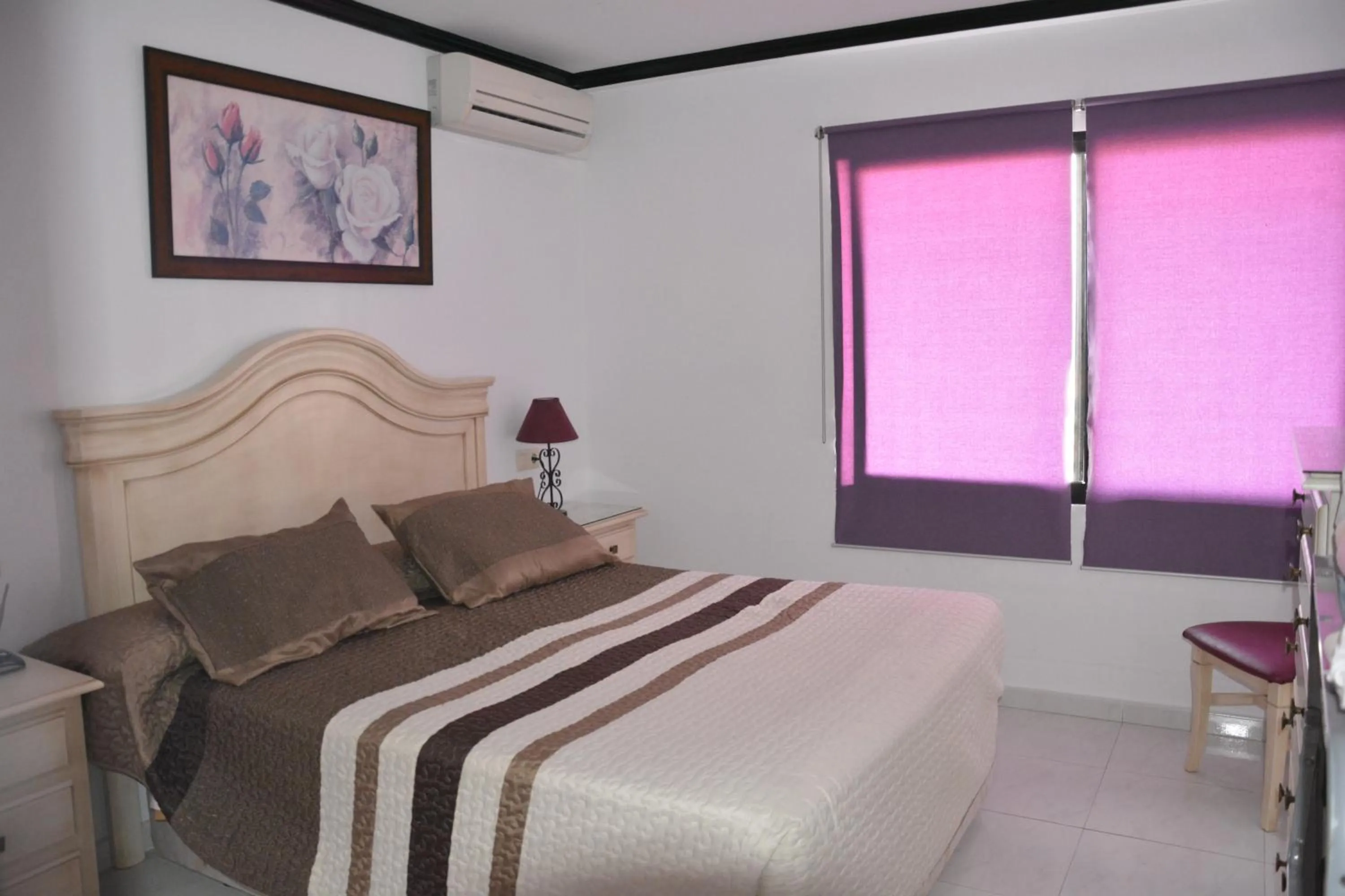 Bedroom, Bed in Apartamentos Mediterraneo