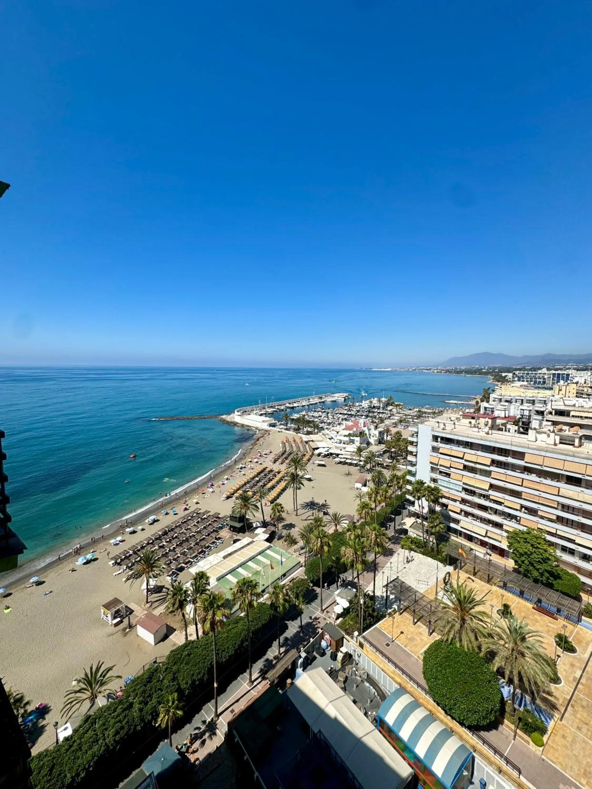 Apartamentos Mediterraneo