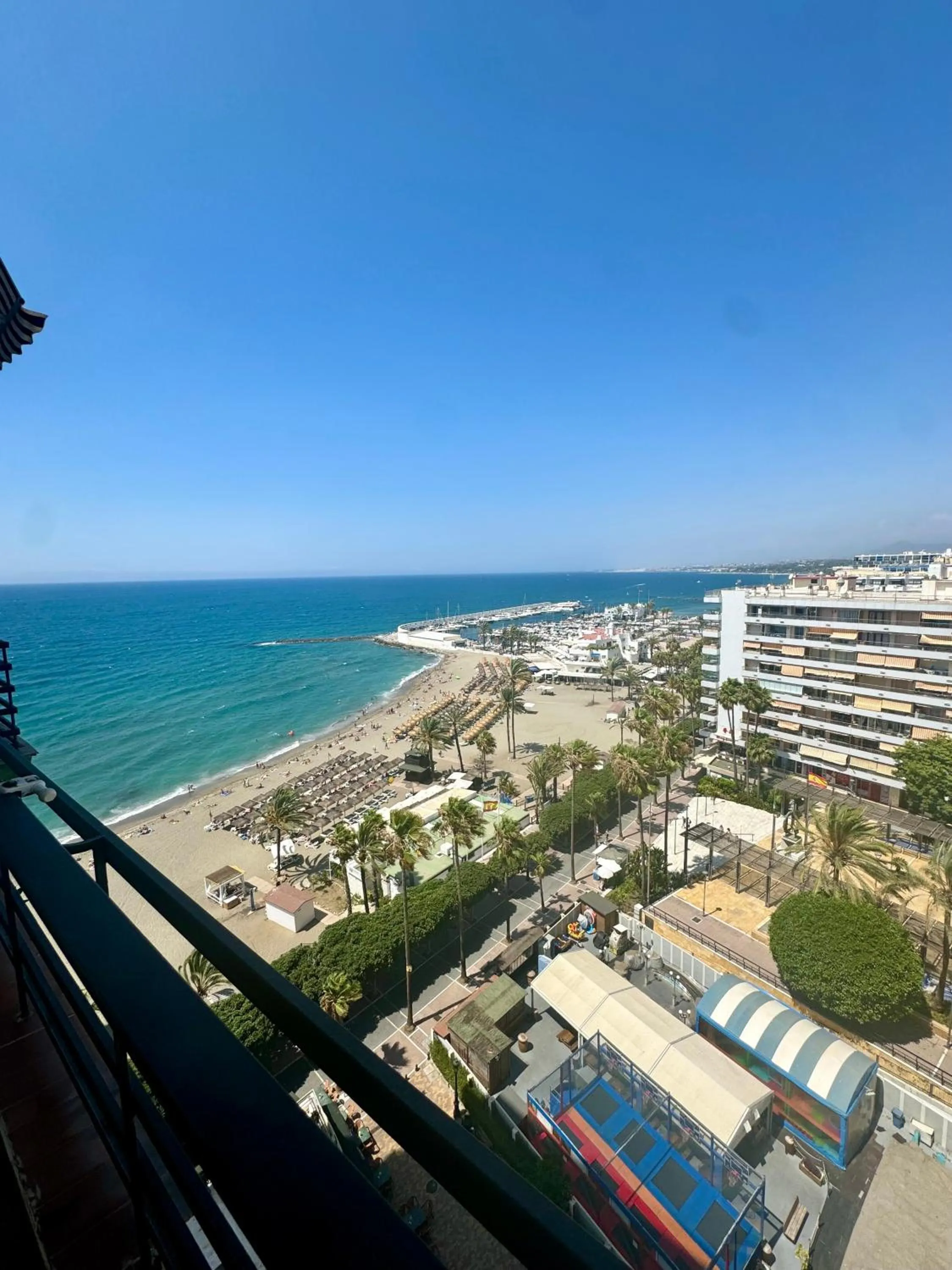 Apartamentos Mediterraneo