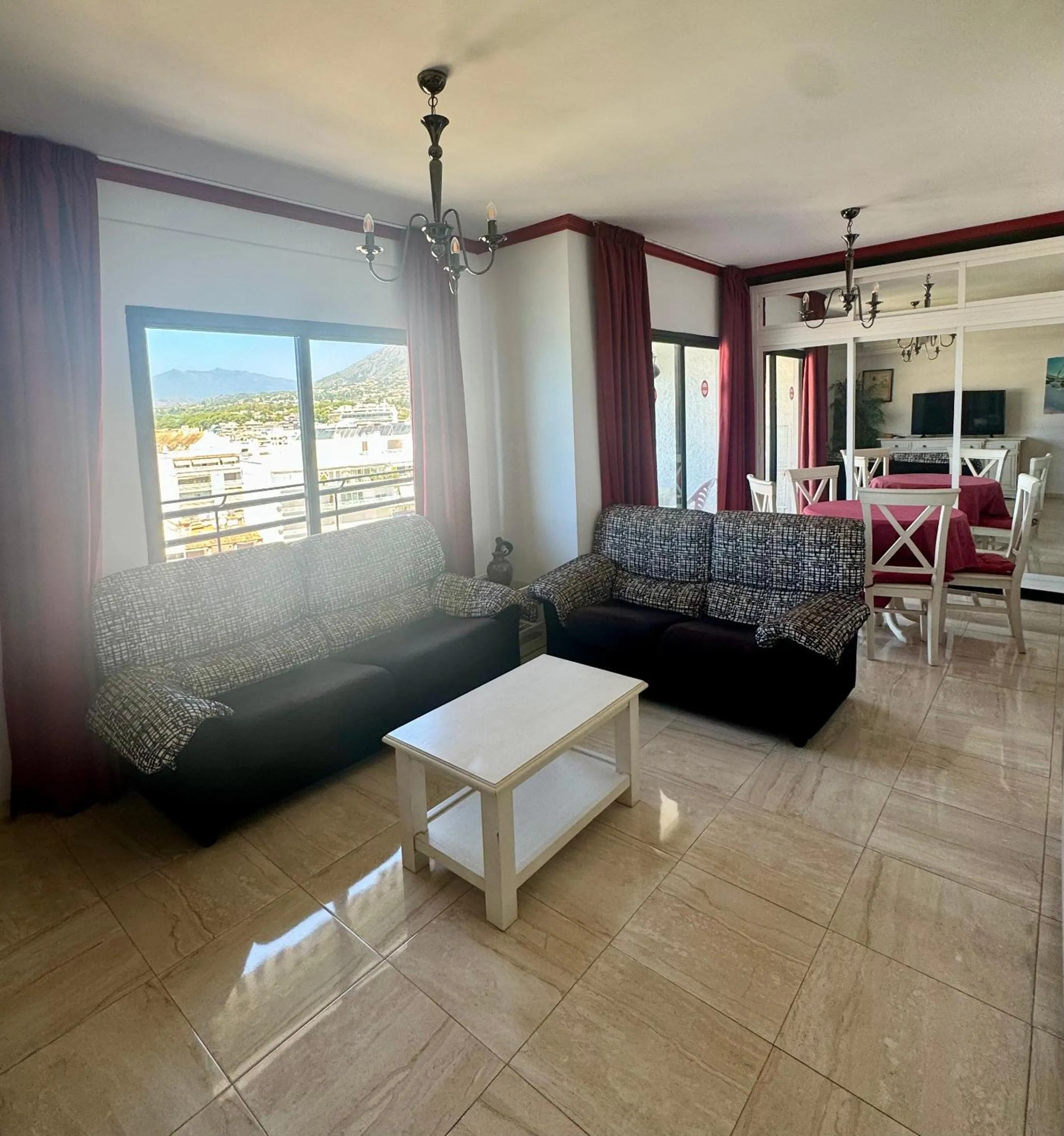 Apartamentos Mediterraneo