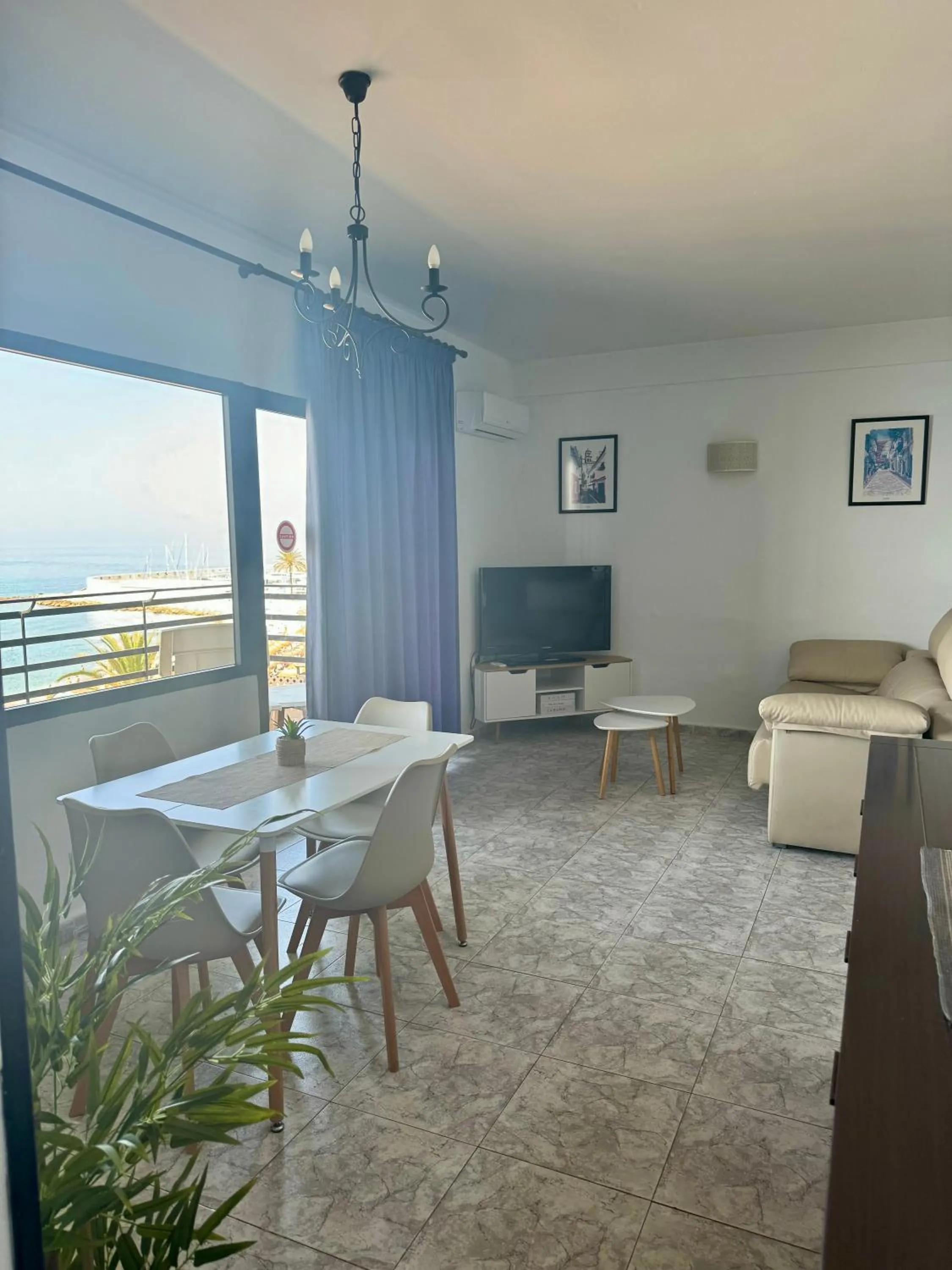 Apartamentos Mediterraneo