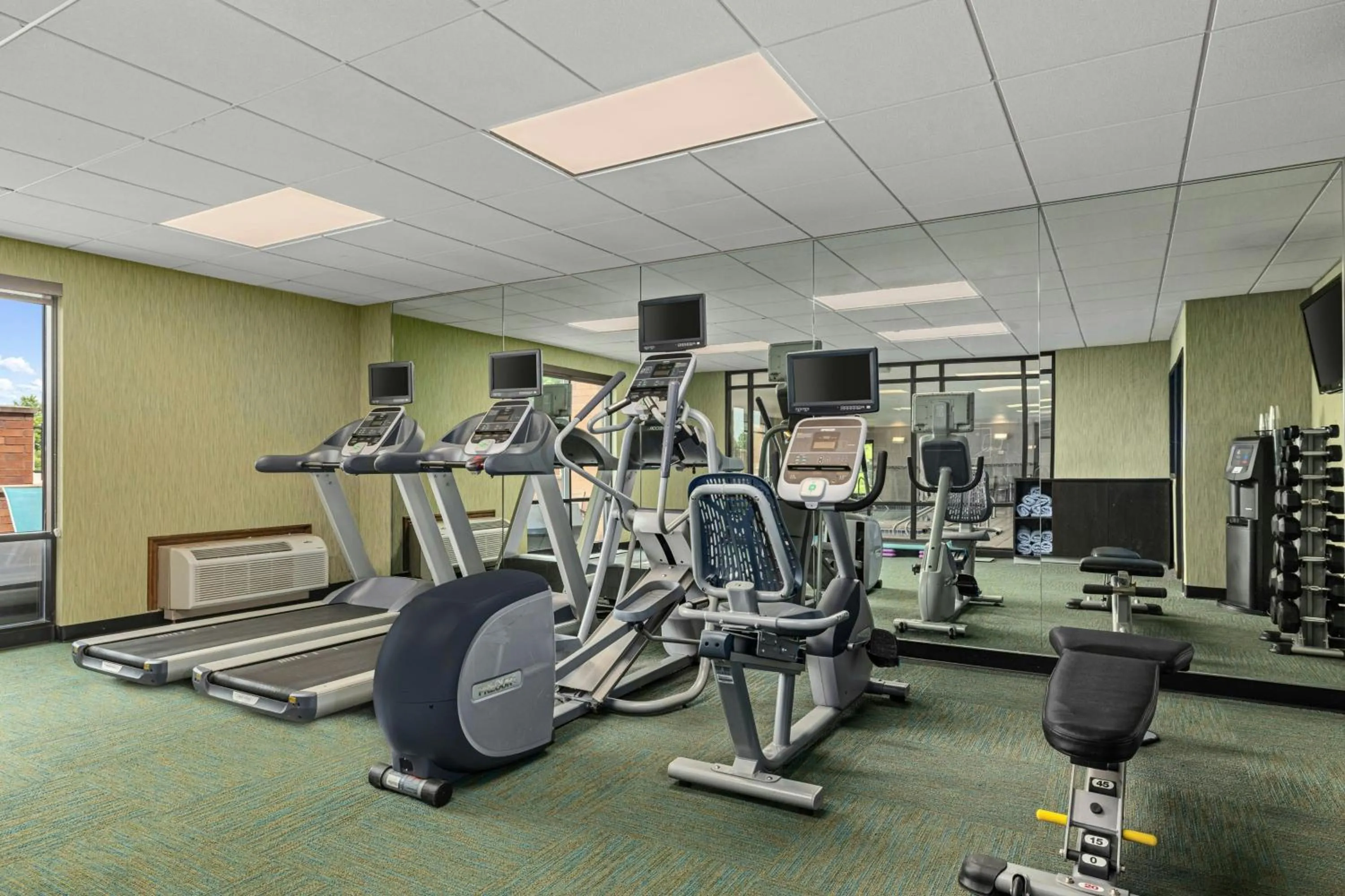 Fitness centre/facilities in SpringHill Suites Minneapolis West St. Louis Park