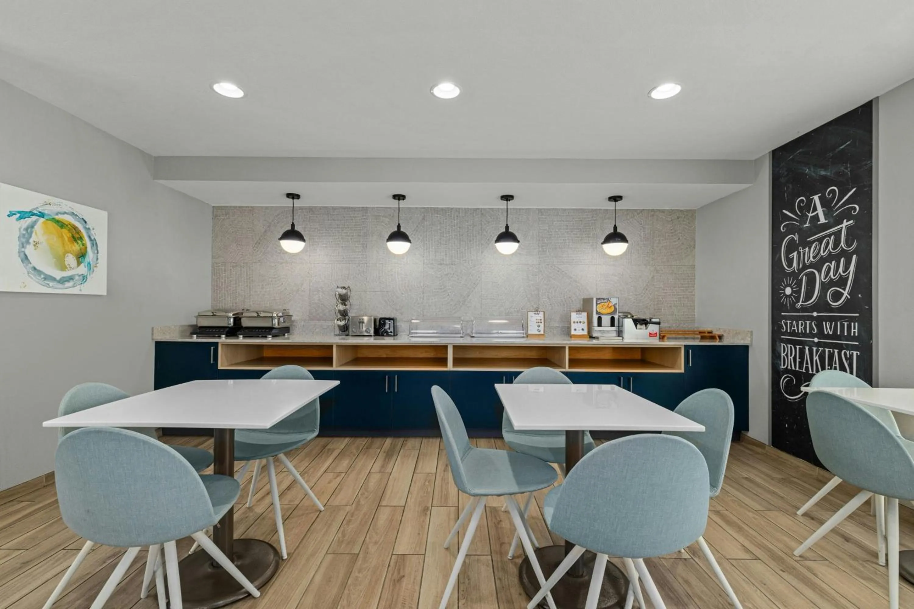 Breakfast in TownePlace Suites Minneapolis-St. Paul Airport/Eagan