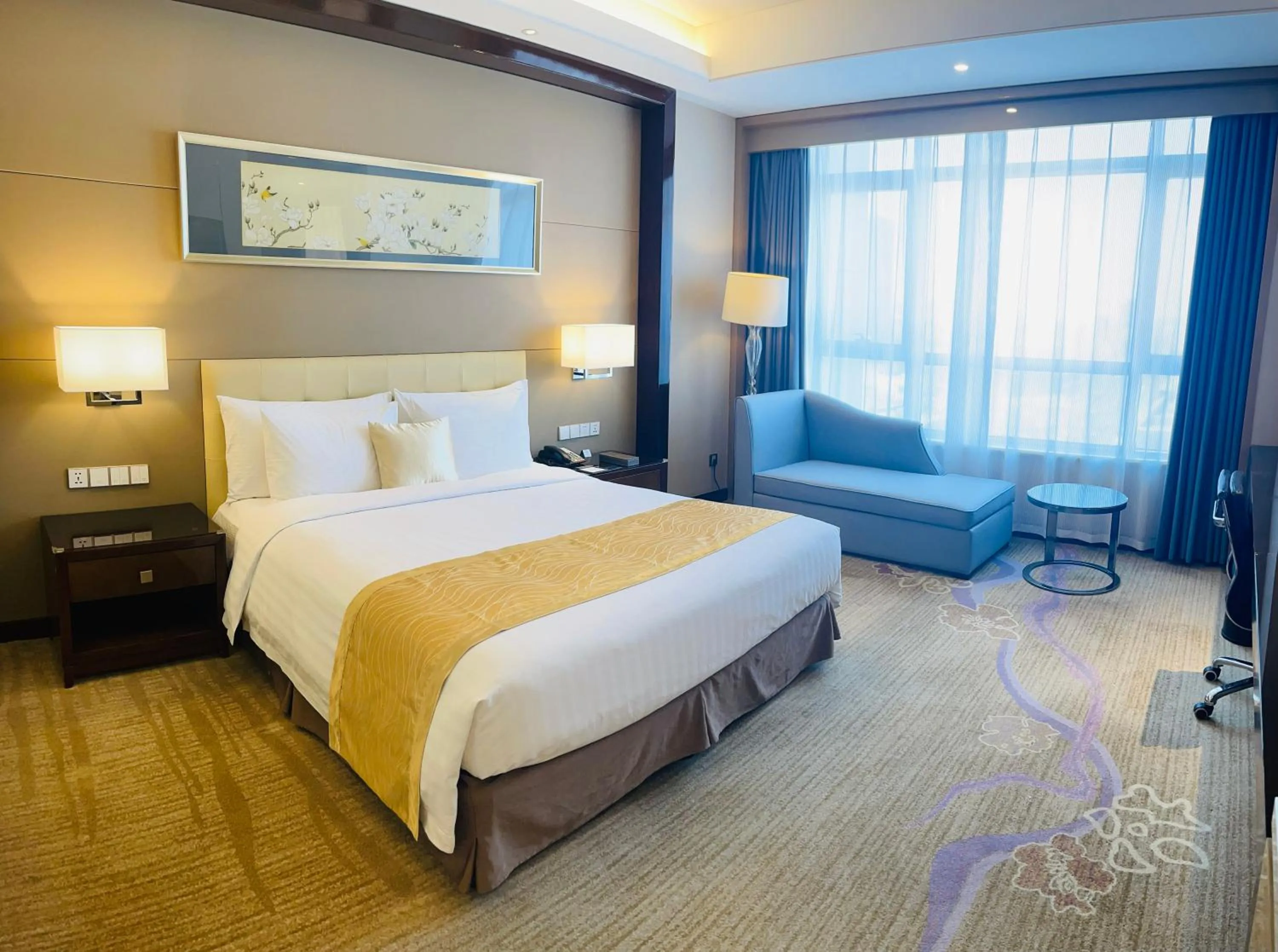 Bedroom, Bed in Wanda Realm Taizhou