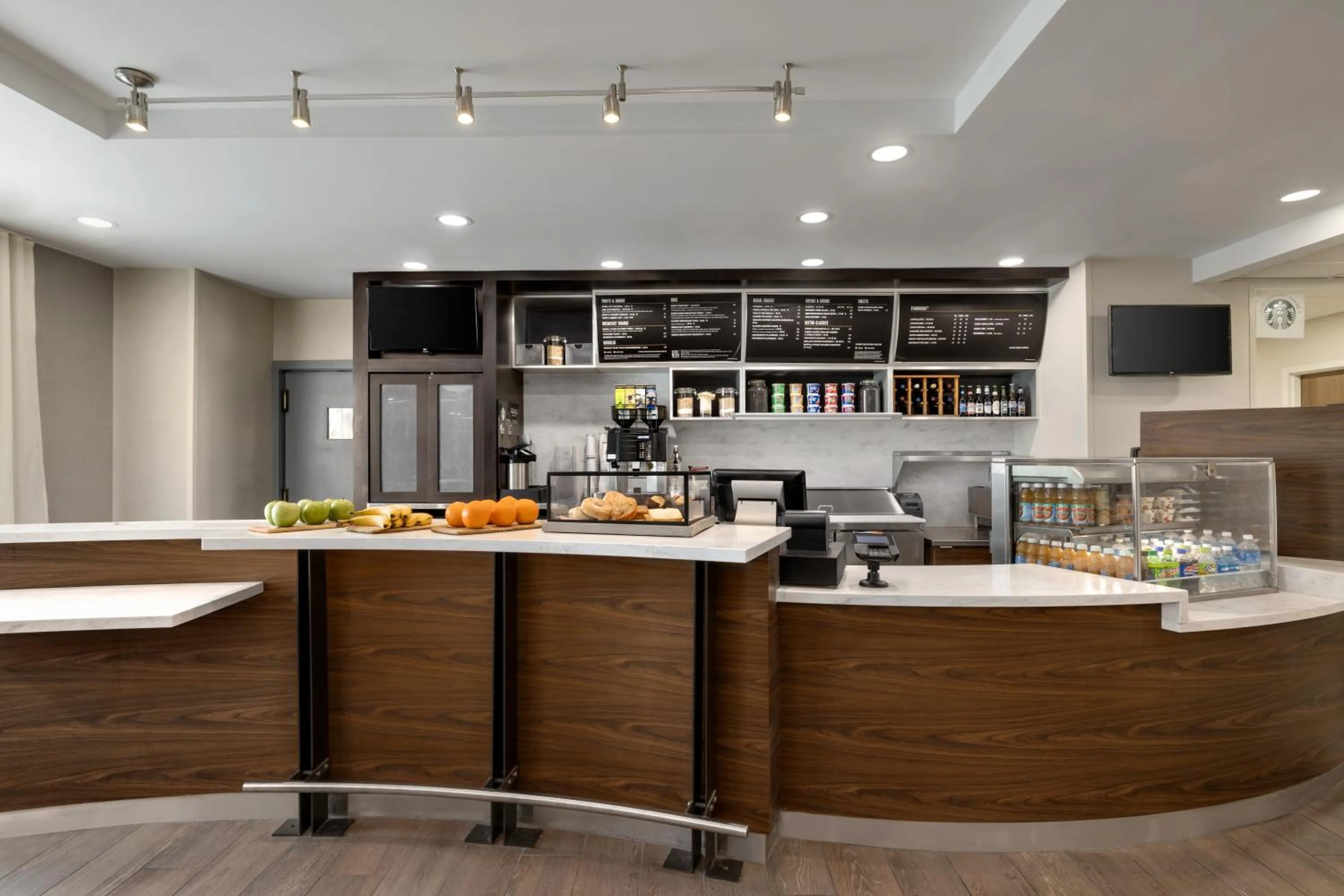 Breakfast in Courtyard by Marriott Kokomo