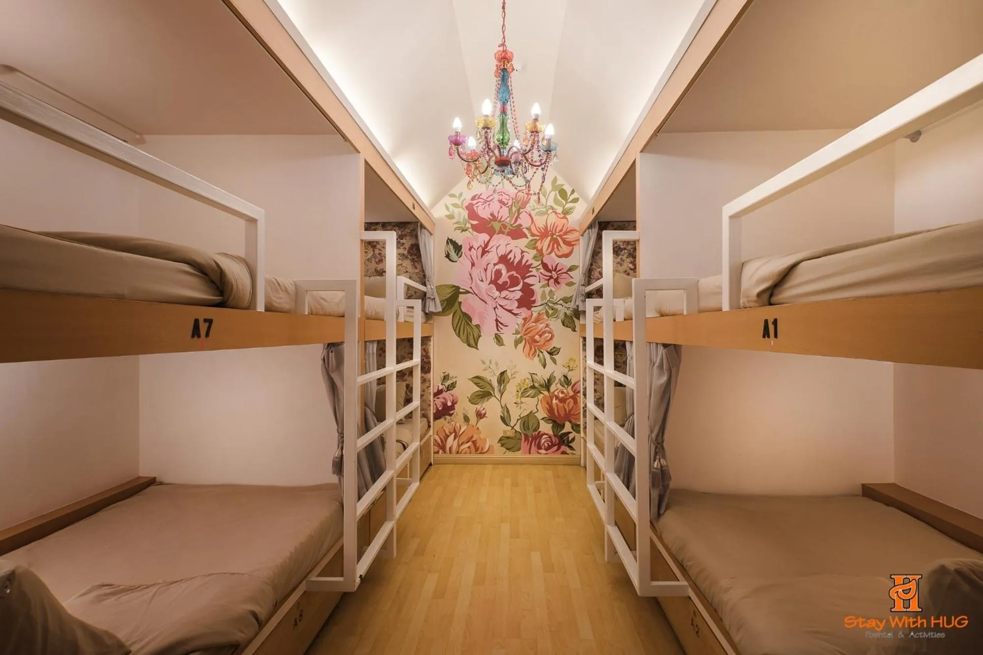 Photo of the whole room, Bed in Chiangmai Midpoint Activity Hostel