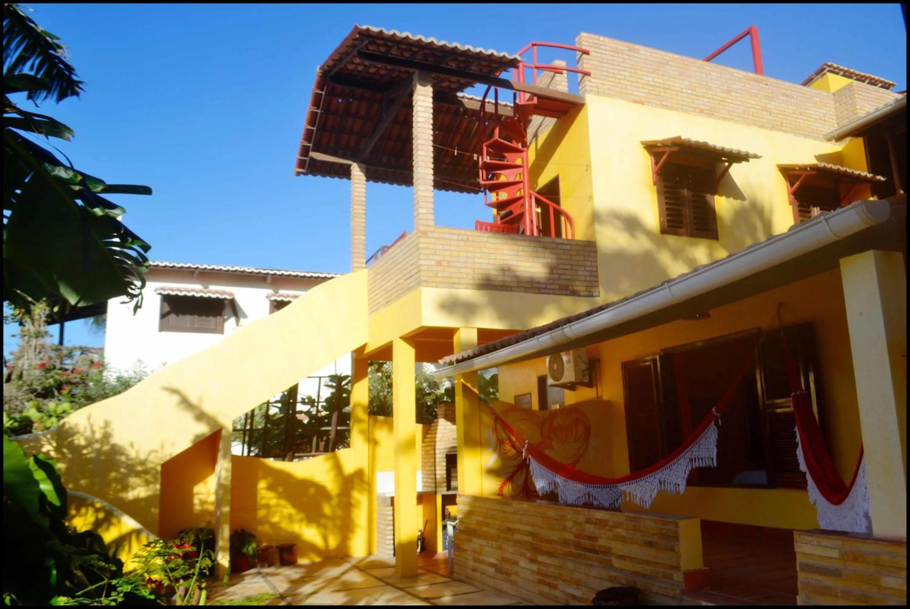 Property building in Pousada Sahara