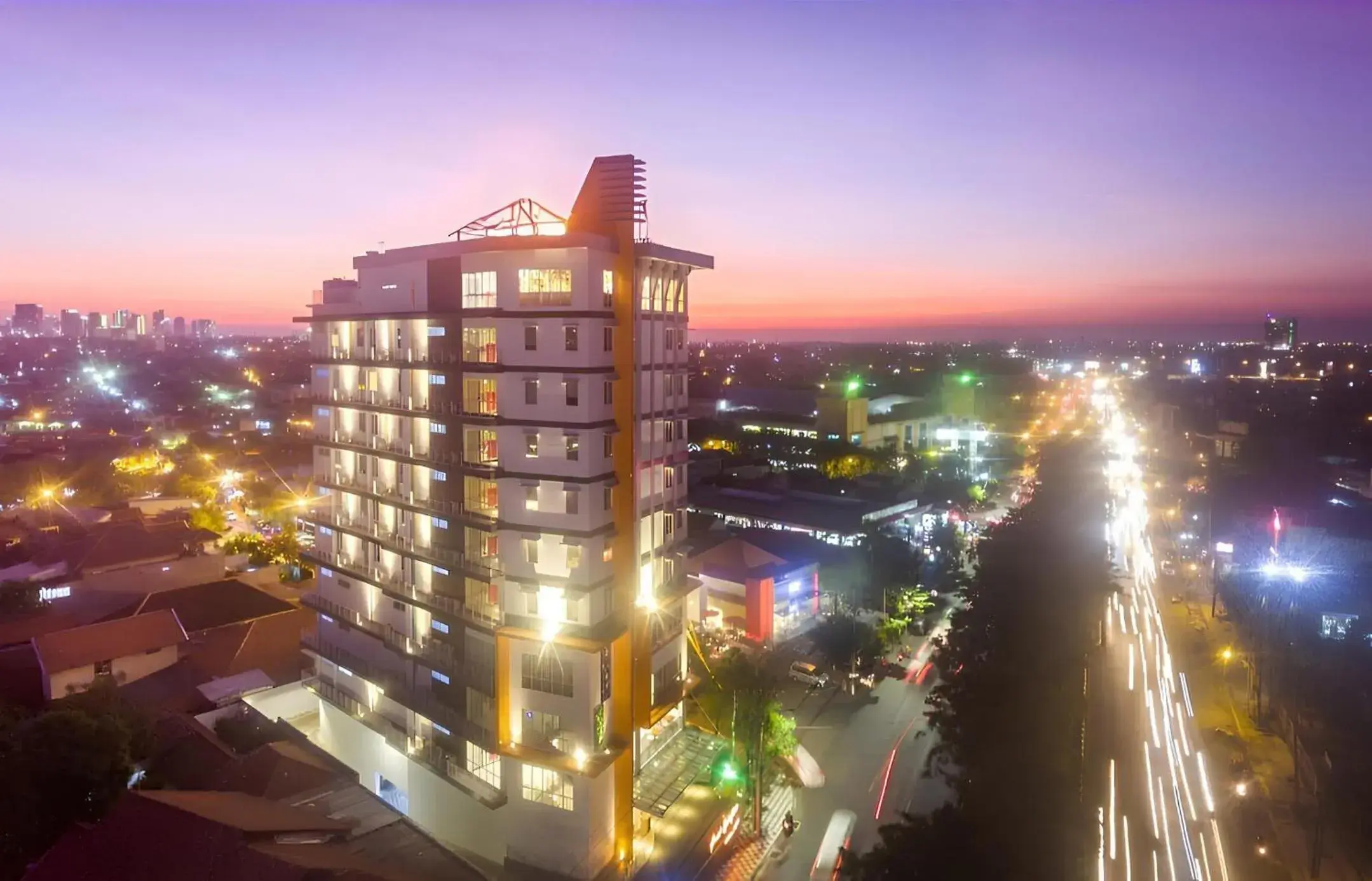 Property building in Great Diponegoro Hotel Surabaya Property building in Great Diponegoro Hotel Surabaya