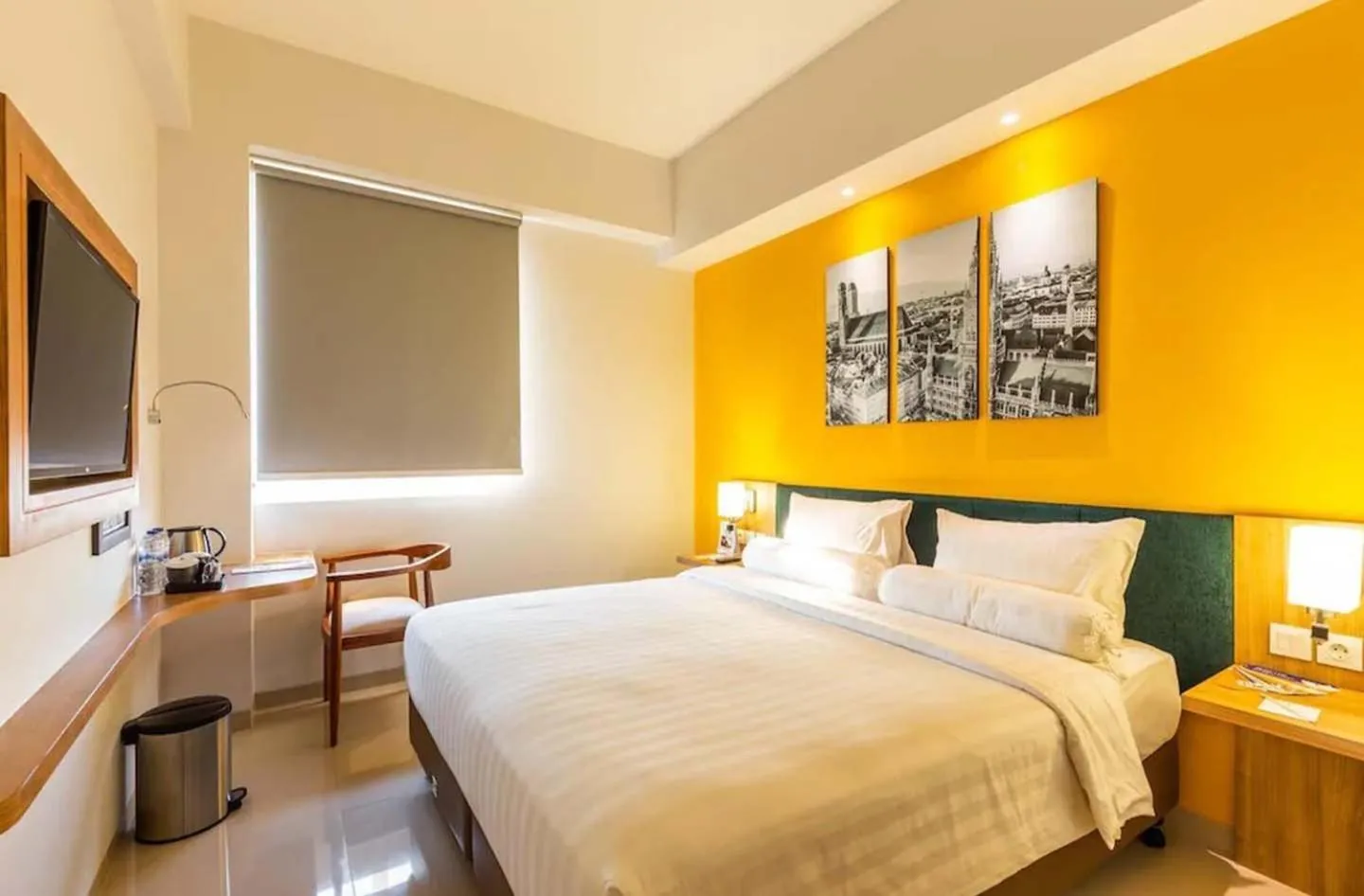 Bed in Great Diponegoro Hotel Surabaya