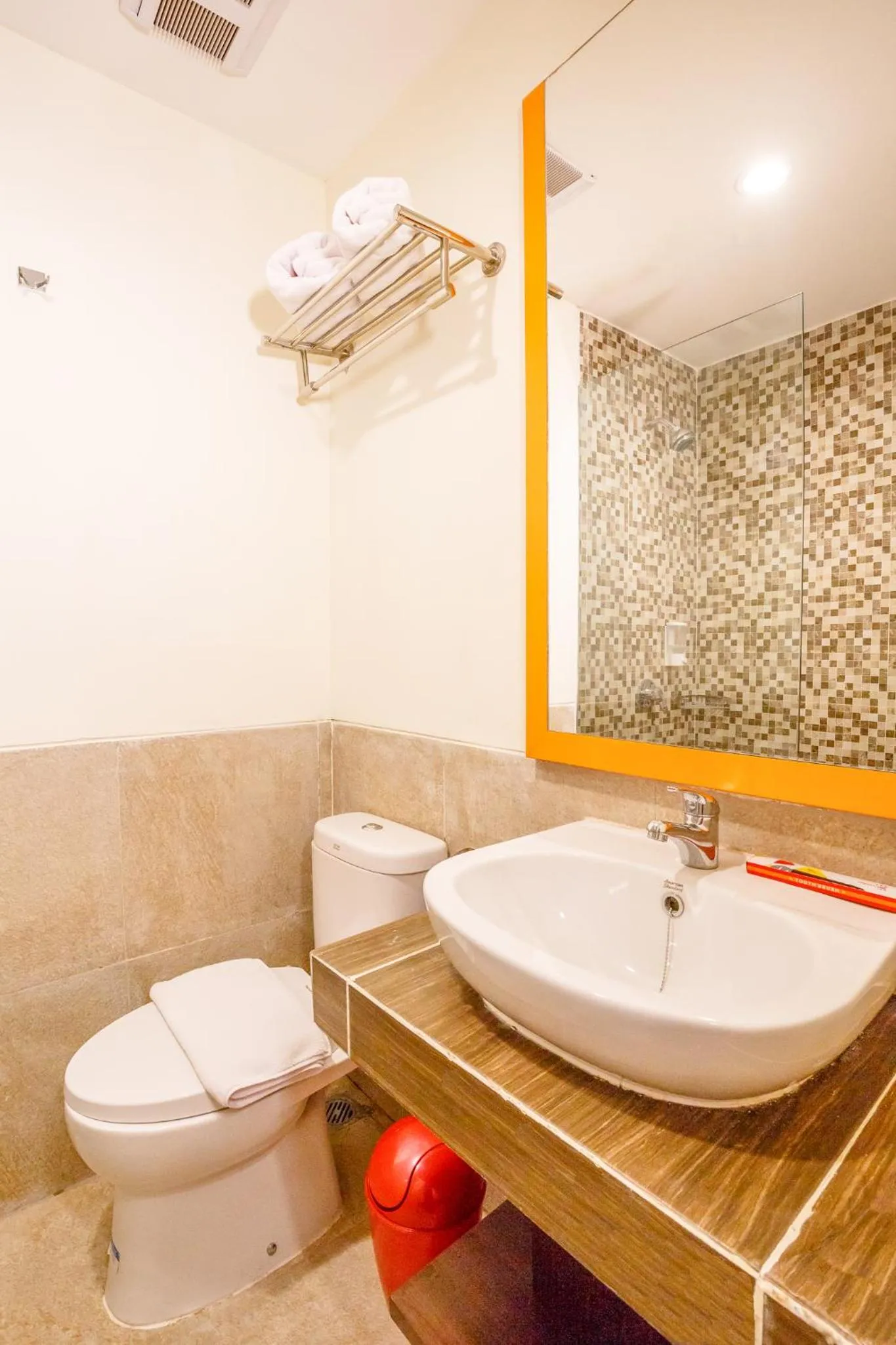 Toilet in Front One Inn Muntilan