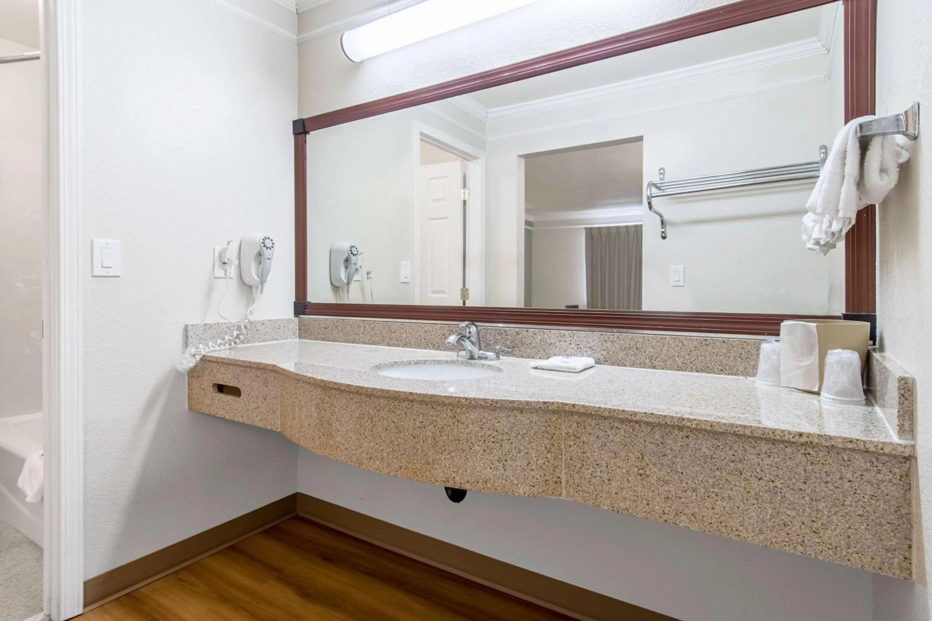 Bathroom in Motel 6-Kingsburg, CA