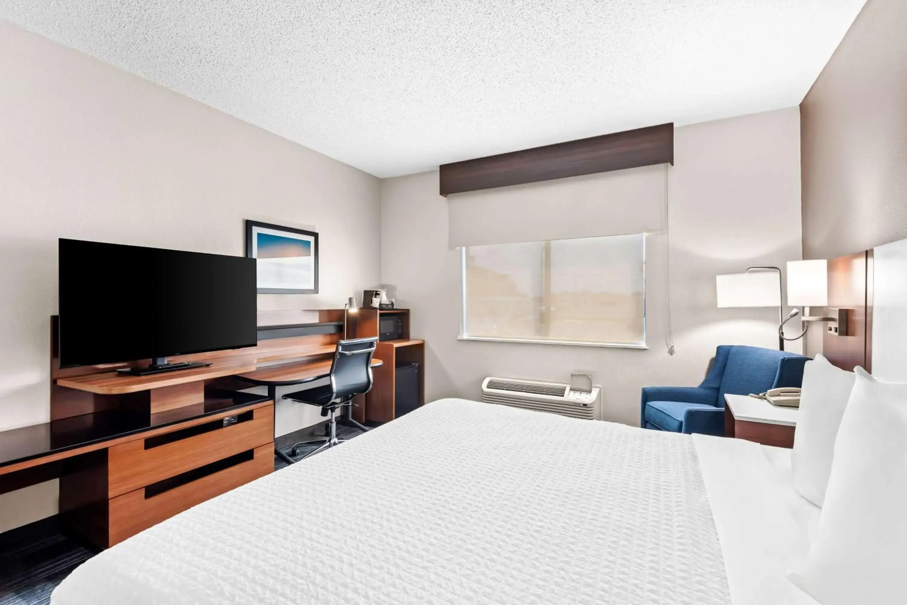 Bedroom, Bed in Best Western Ottumwa Inn & Suites Bedroom, Bed in Best Western Ottumwa Inn & Suites