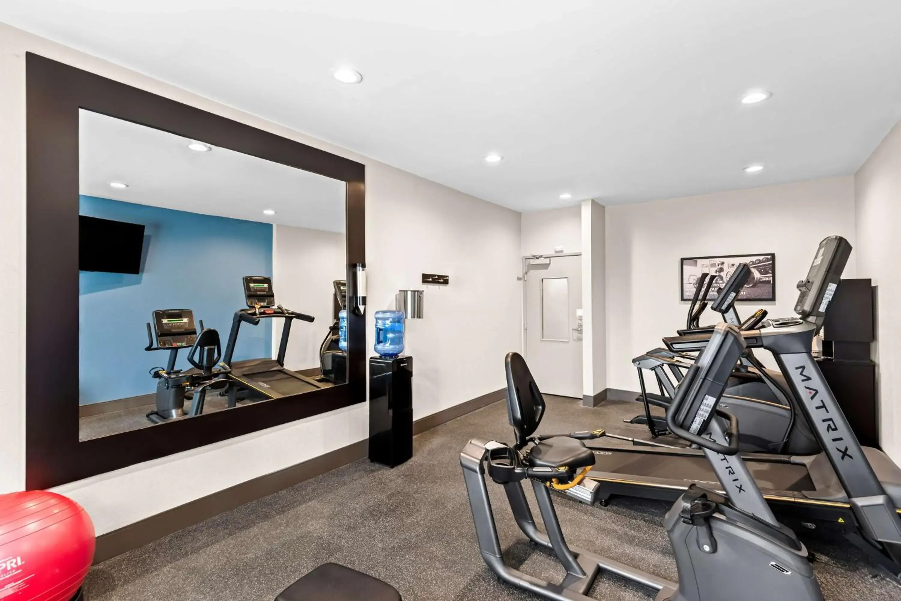 Fitness centre/facilities in Best Western Ottumwa Inn & Suites Fitness centre/facilities in Best Western Ottumwa Inn & Suites