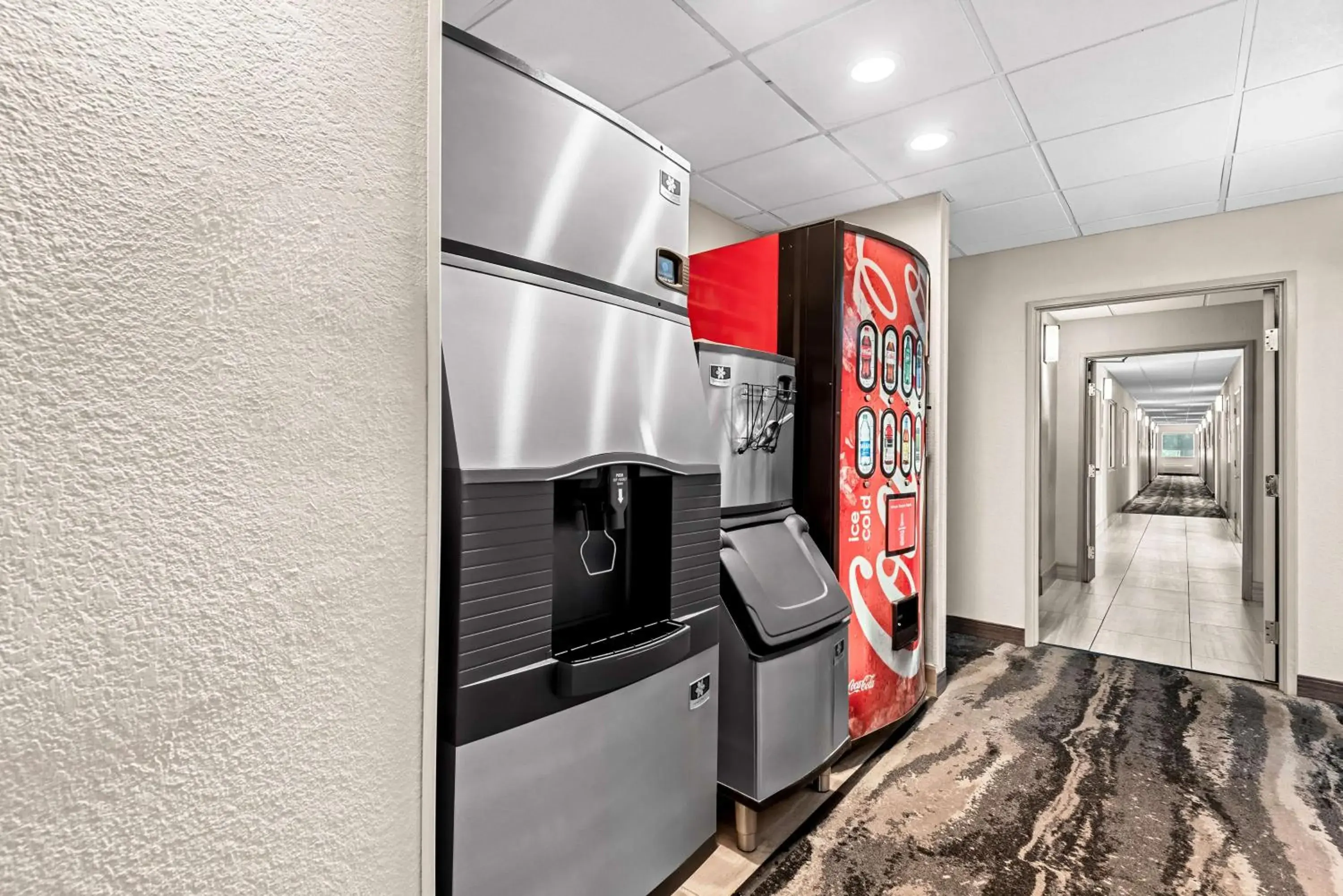 Property building in Best Western Ottumwa Inn & Suites Property building in Best Western Ottumwa Inn & Suites