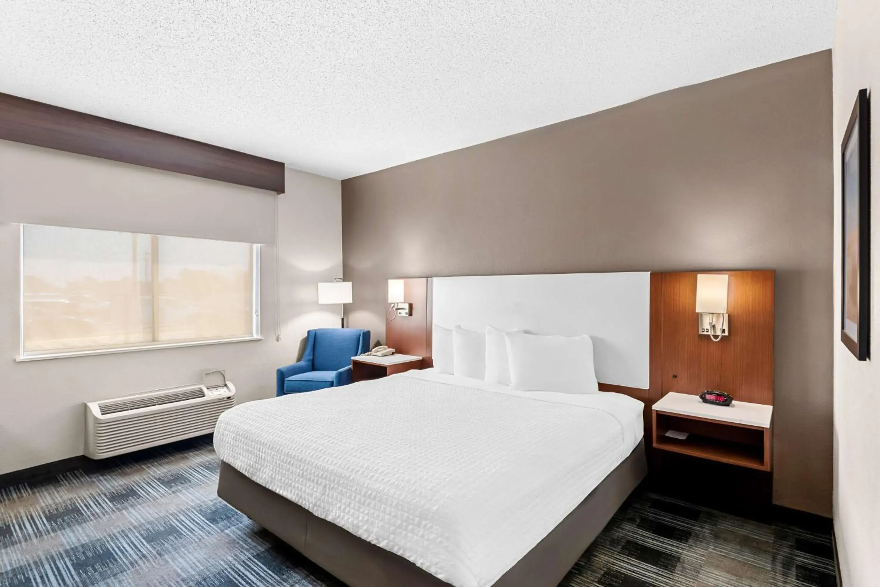 Bedroom, Bed in Best Western Ottumwa Inn & Suites Bedroom, Bed in Best Western Ottumwa Inn & Suites