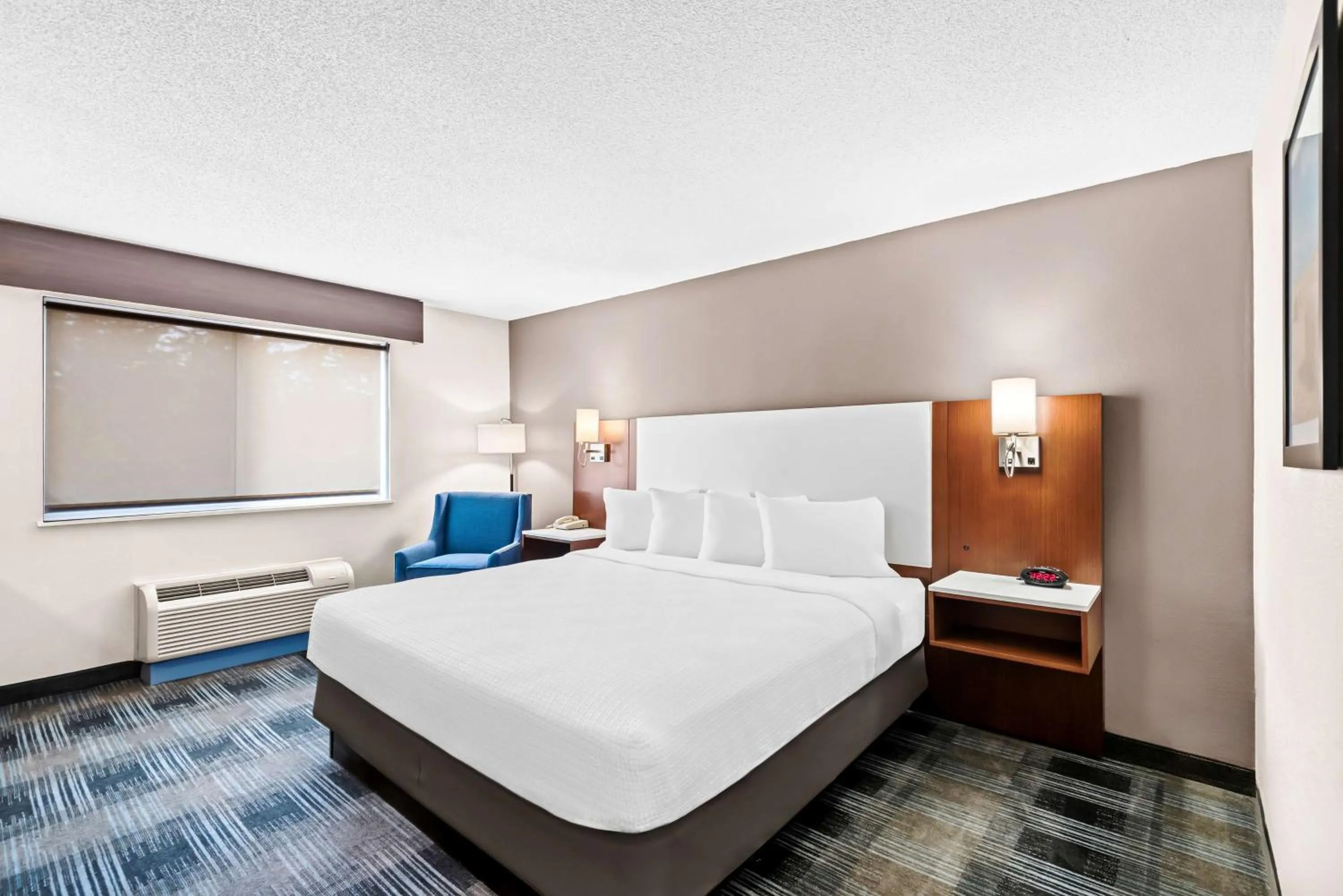 Bedroom, Bed in Best Western Ottumwa Inn & Suites