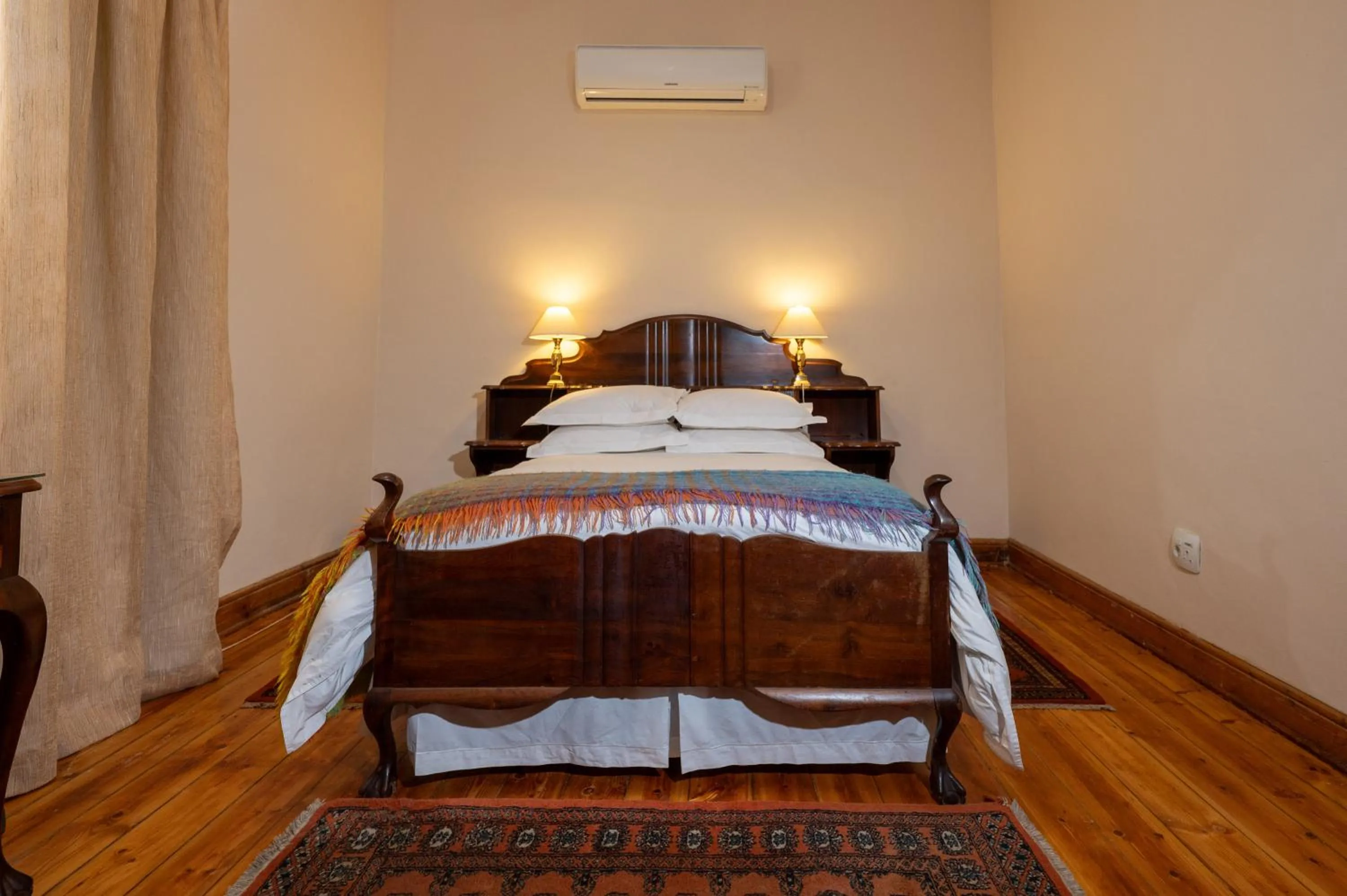 Bed in Toverberg Guest Houses