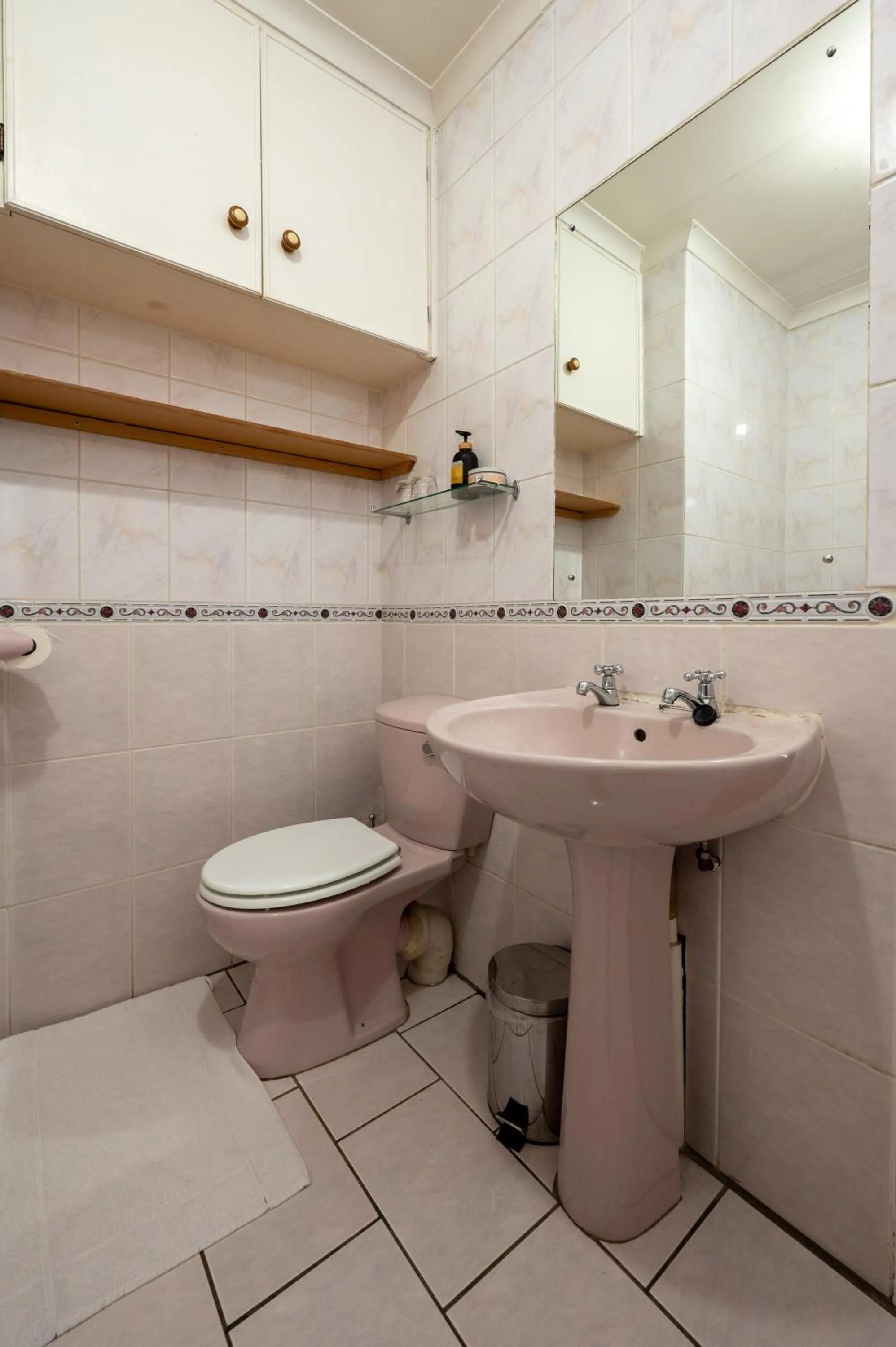 Toilet in Toverberg Guest Houses