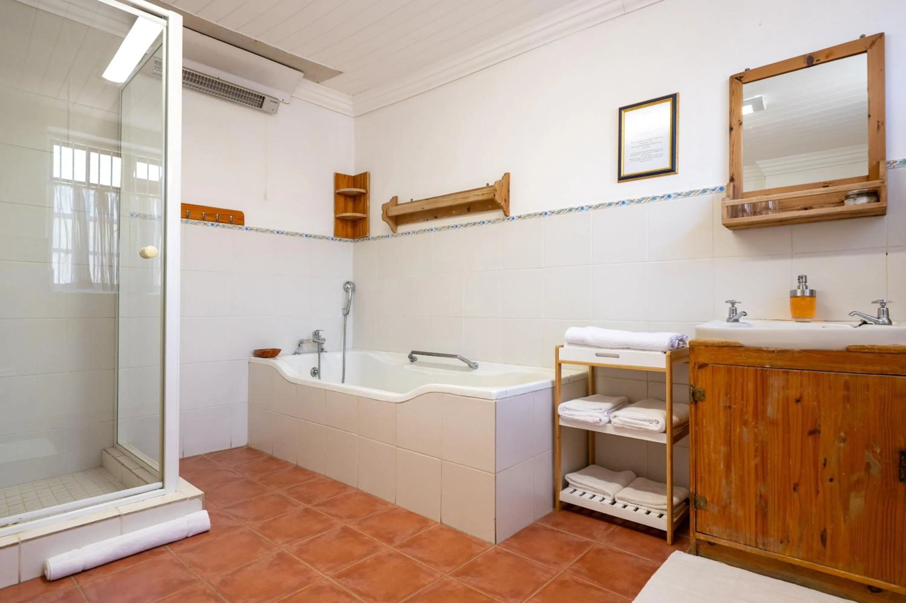 Shower in Toverberg Guest Houses