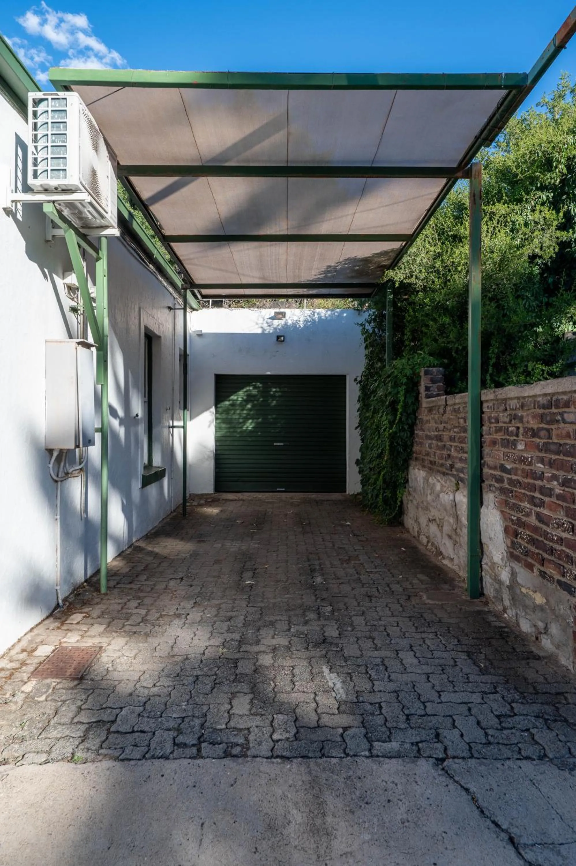 Parking in Toverberg Guest Houses