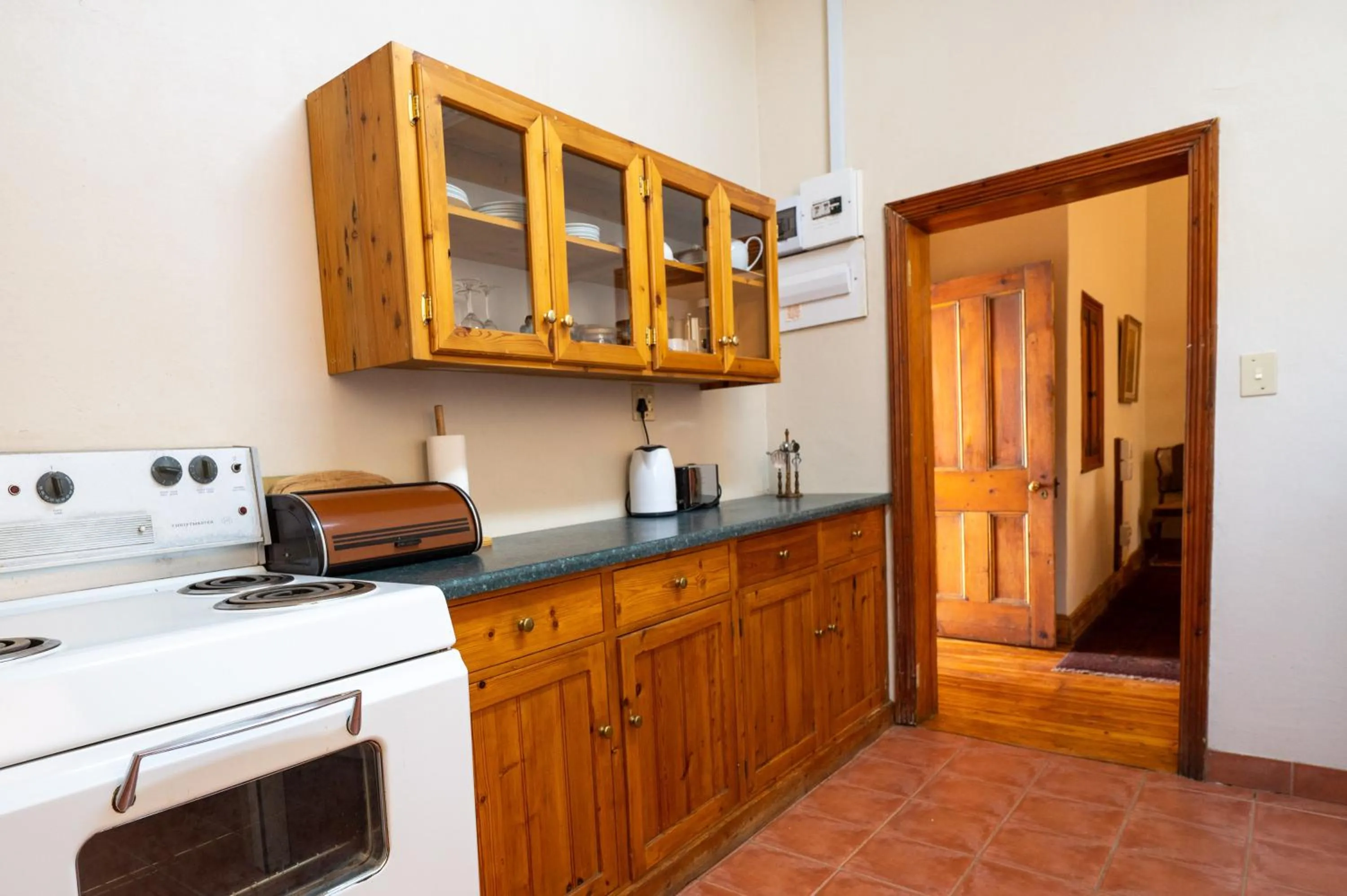 Coffee/tea facilities in Toverberg Guest Houses