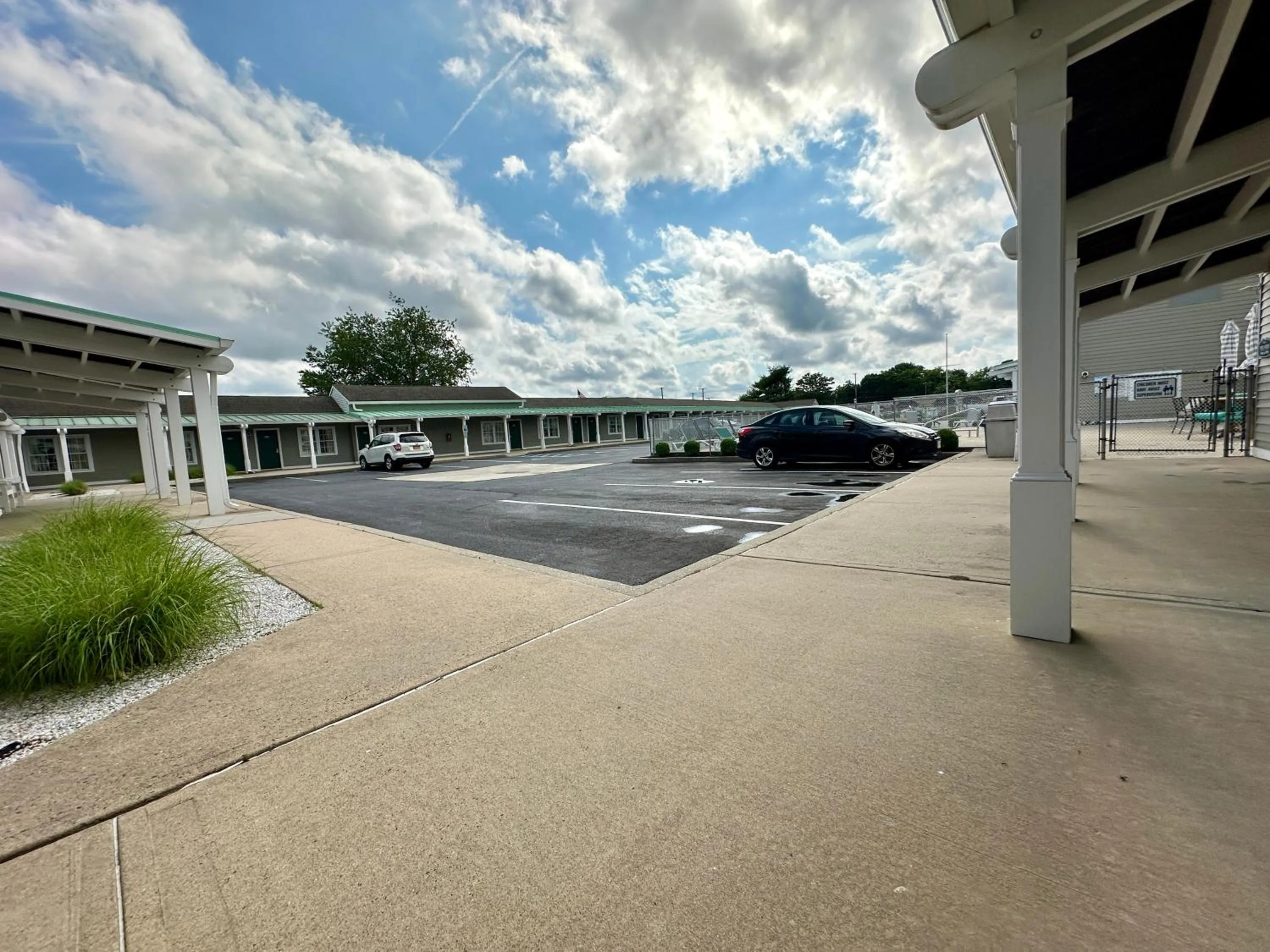 Property building in Sea Girt Lodge