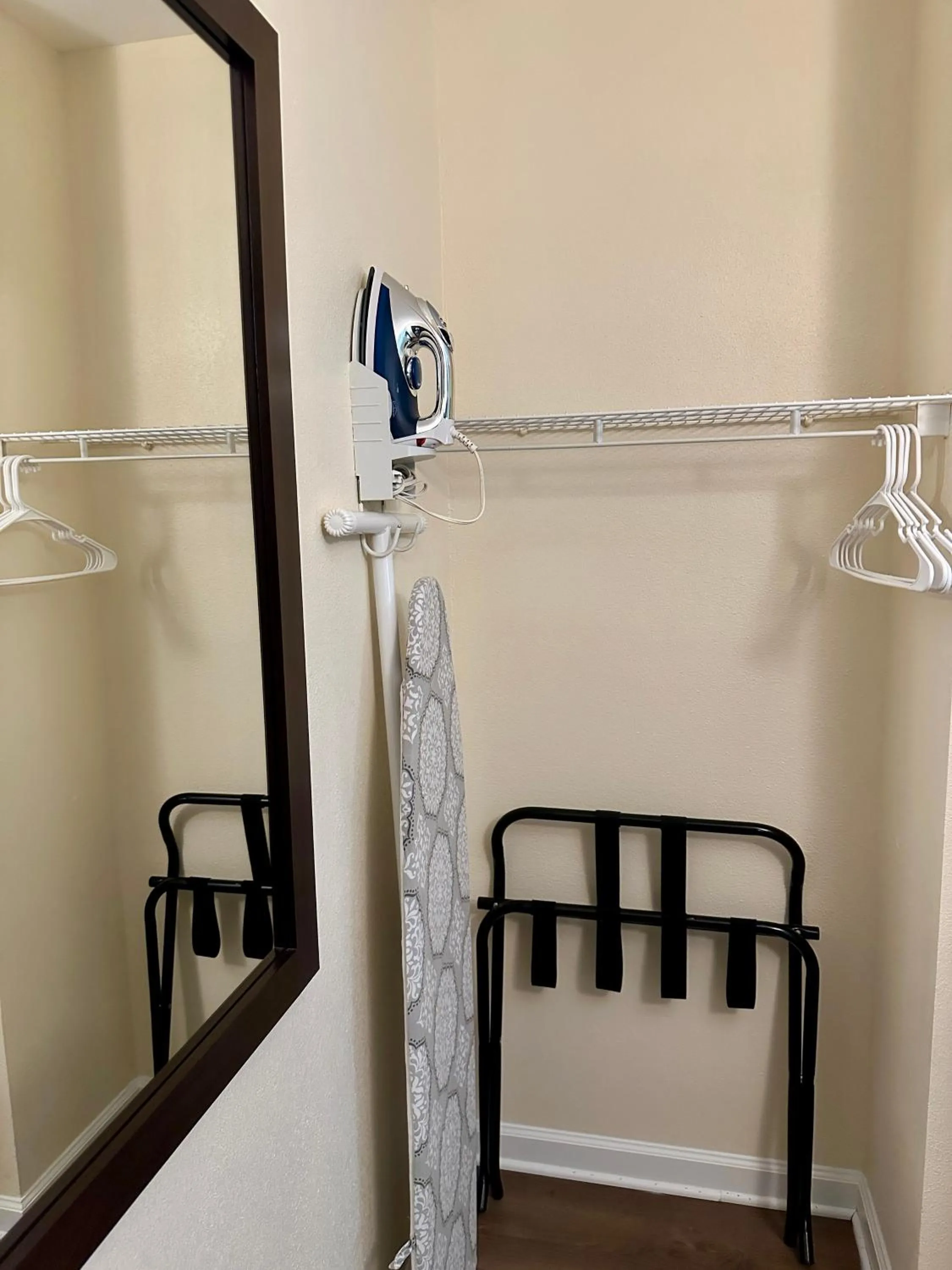 flat iron in Sea Girt Lodge