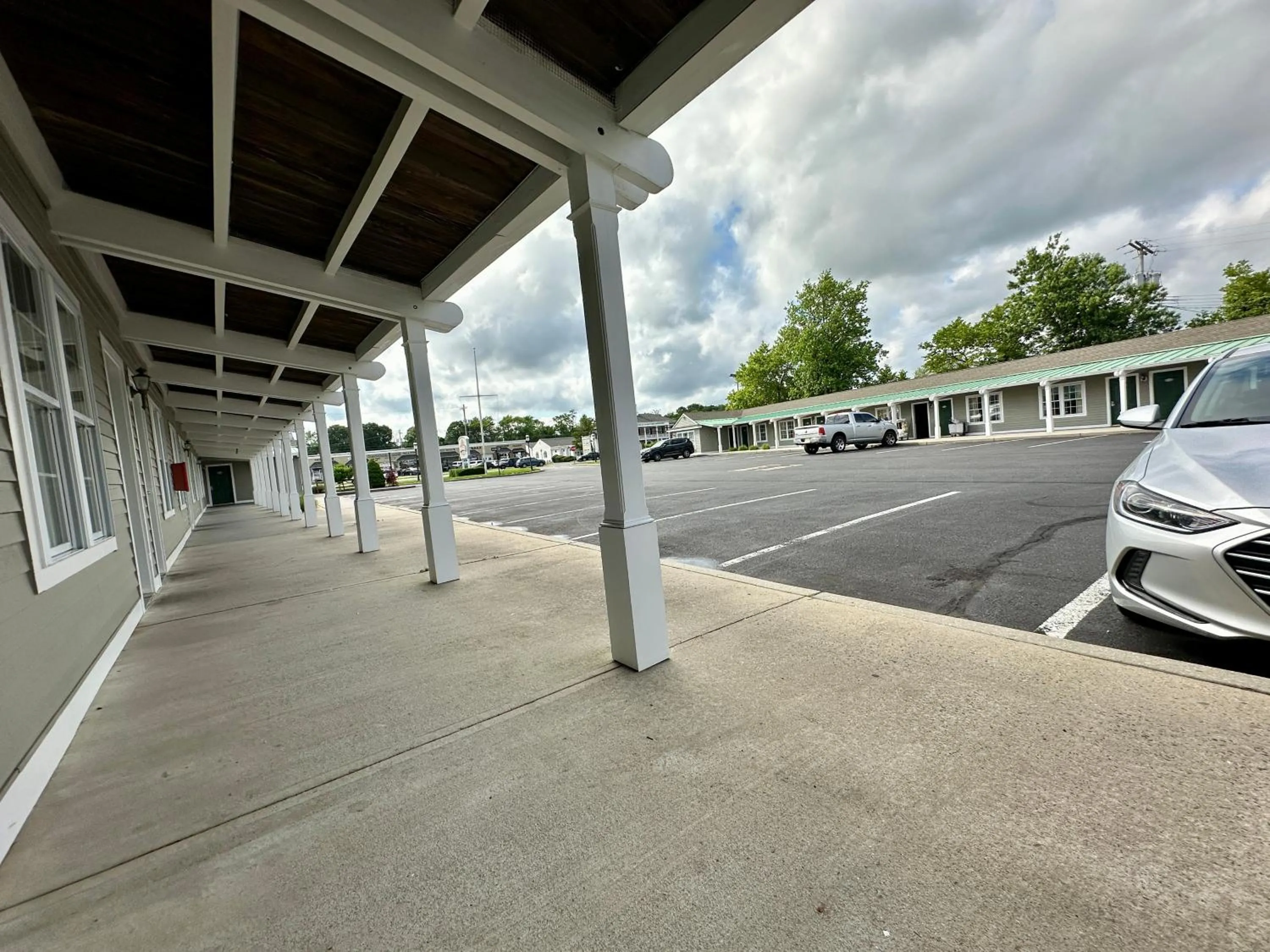 Property building in Sea Girt Lodge