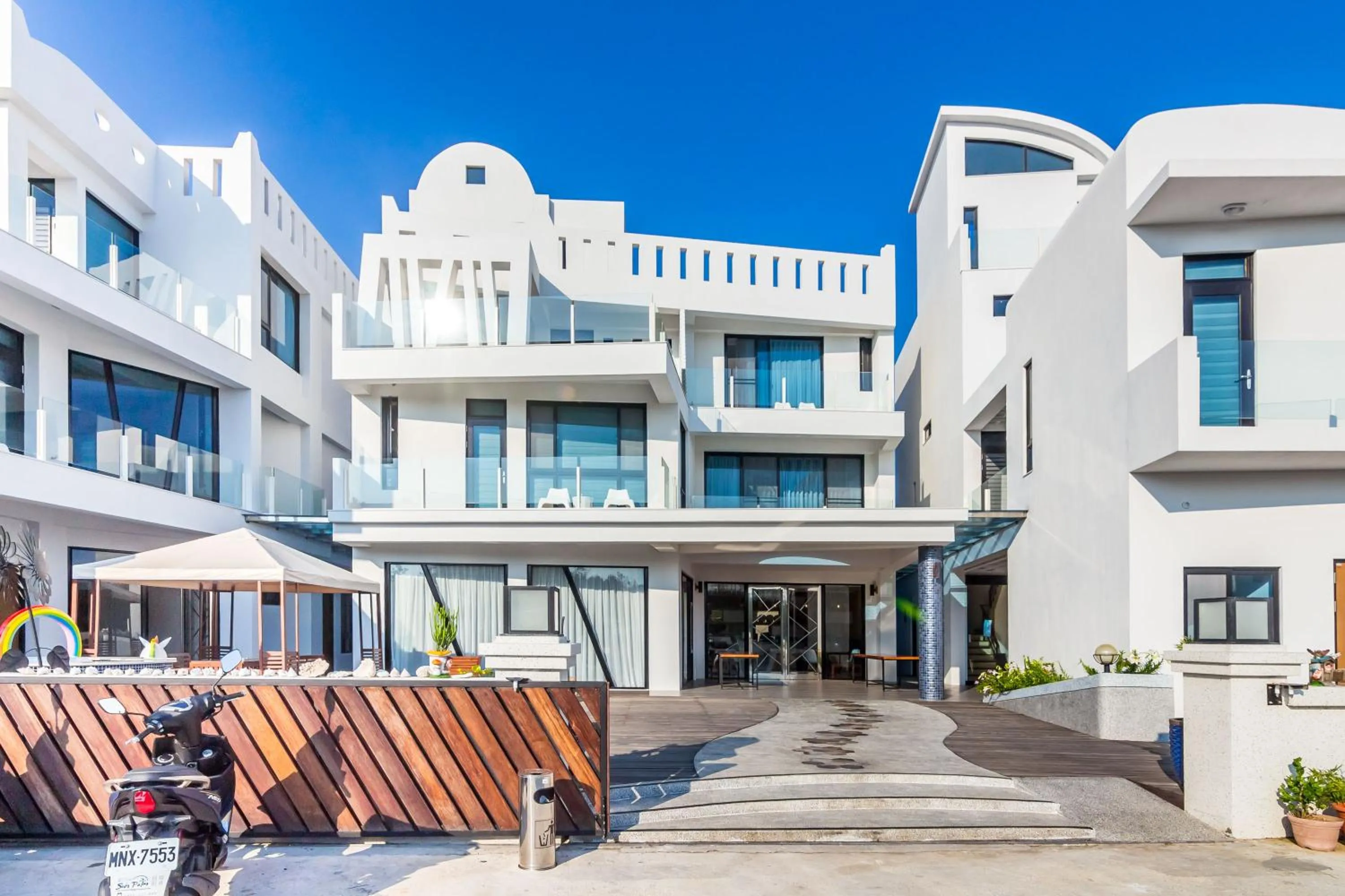 Decorative detail in Sunshine Palm B&B