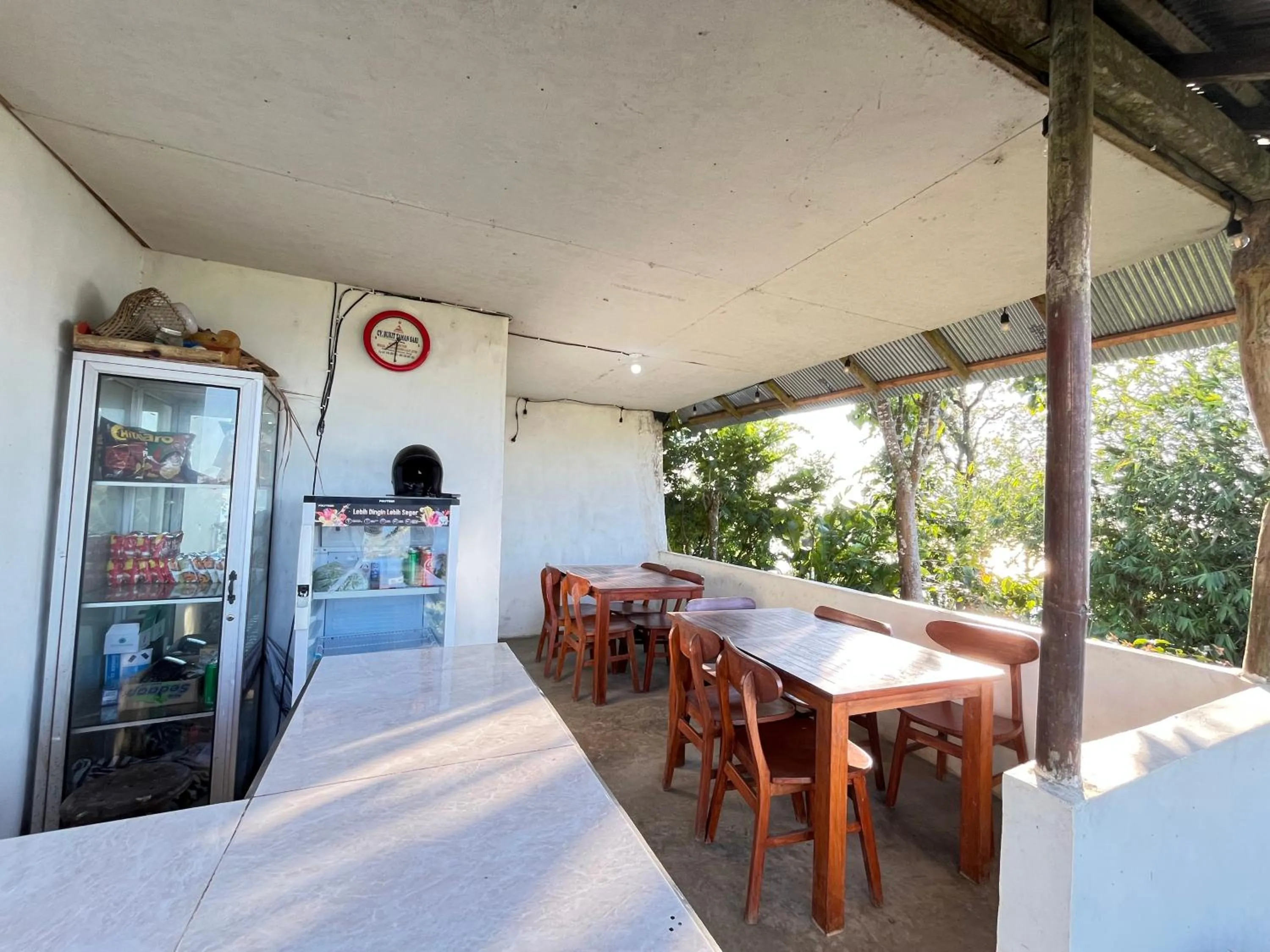 Restaurant/places to eat in Bali Sunrise Camp & Glamping