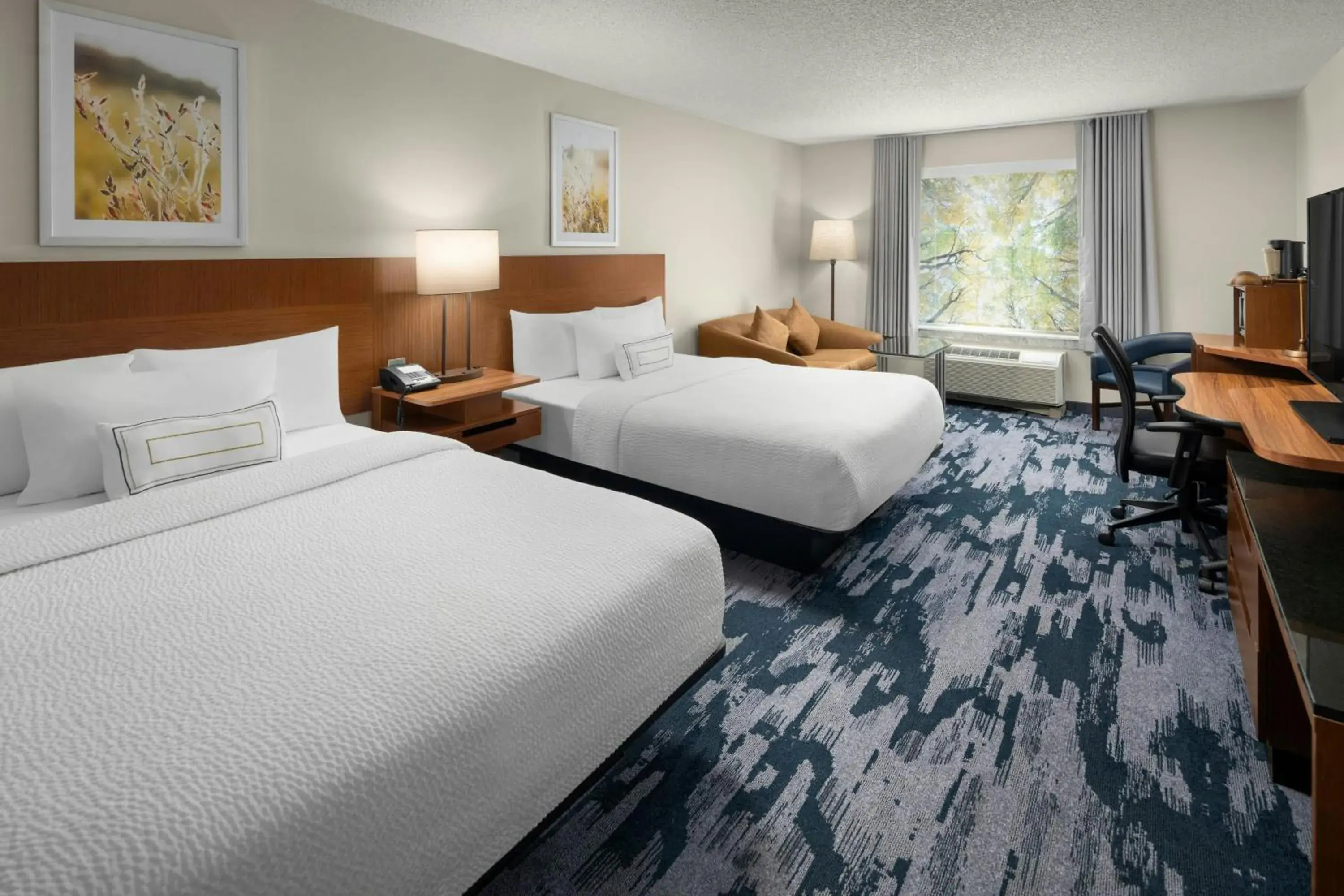 Larger Guest room, 2 Queen, Sofa bed in Fairfield Inn & Suites Portland South/Lake Oswego Larger Guest room, 2 Queen, Sofa bed in Fairfield Inn & Suites Portland South/Lake Oswego