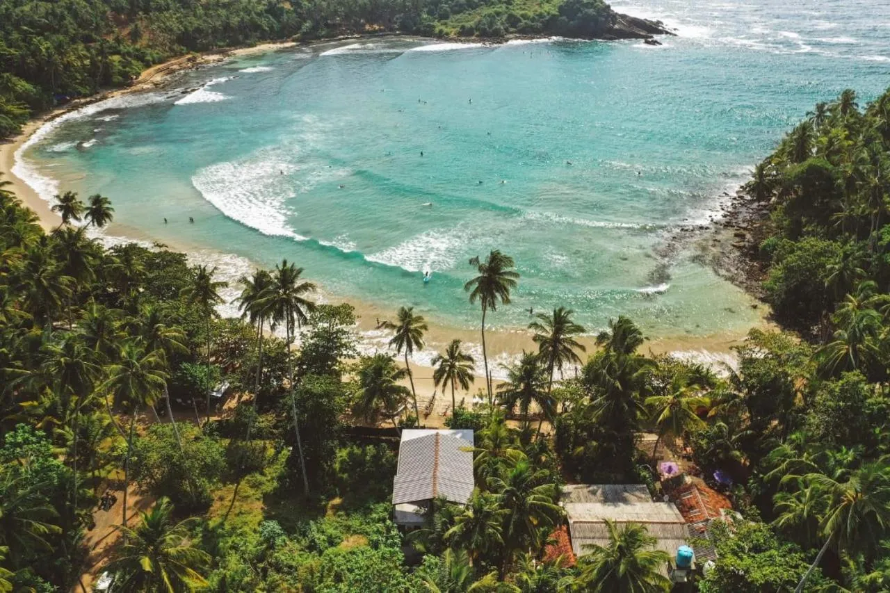 Beach in Sea Port Hiriketiya