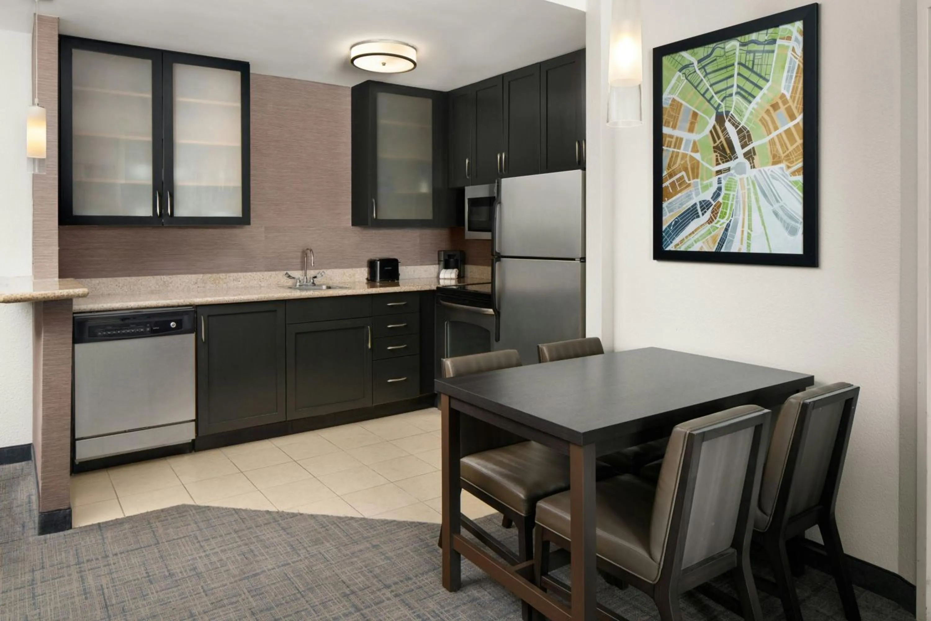 Bedroom in Residence Inn Newport News Airport