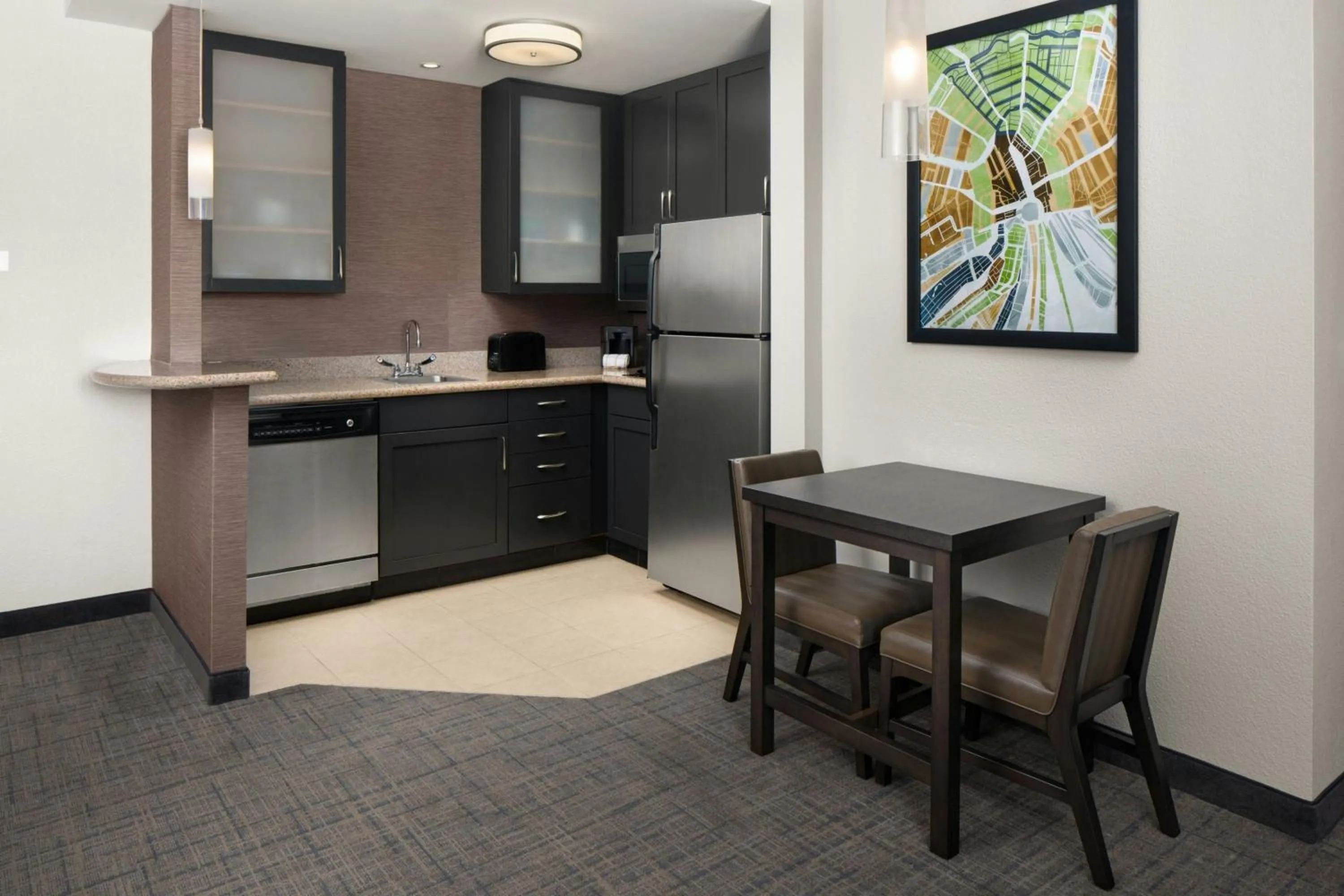 Bedroom in Residence Inn Newport News Airport