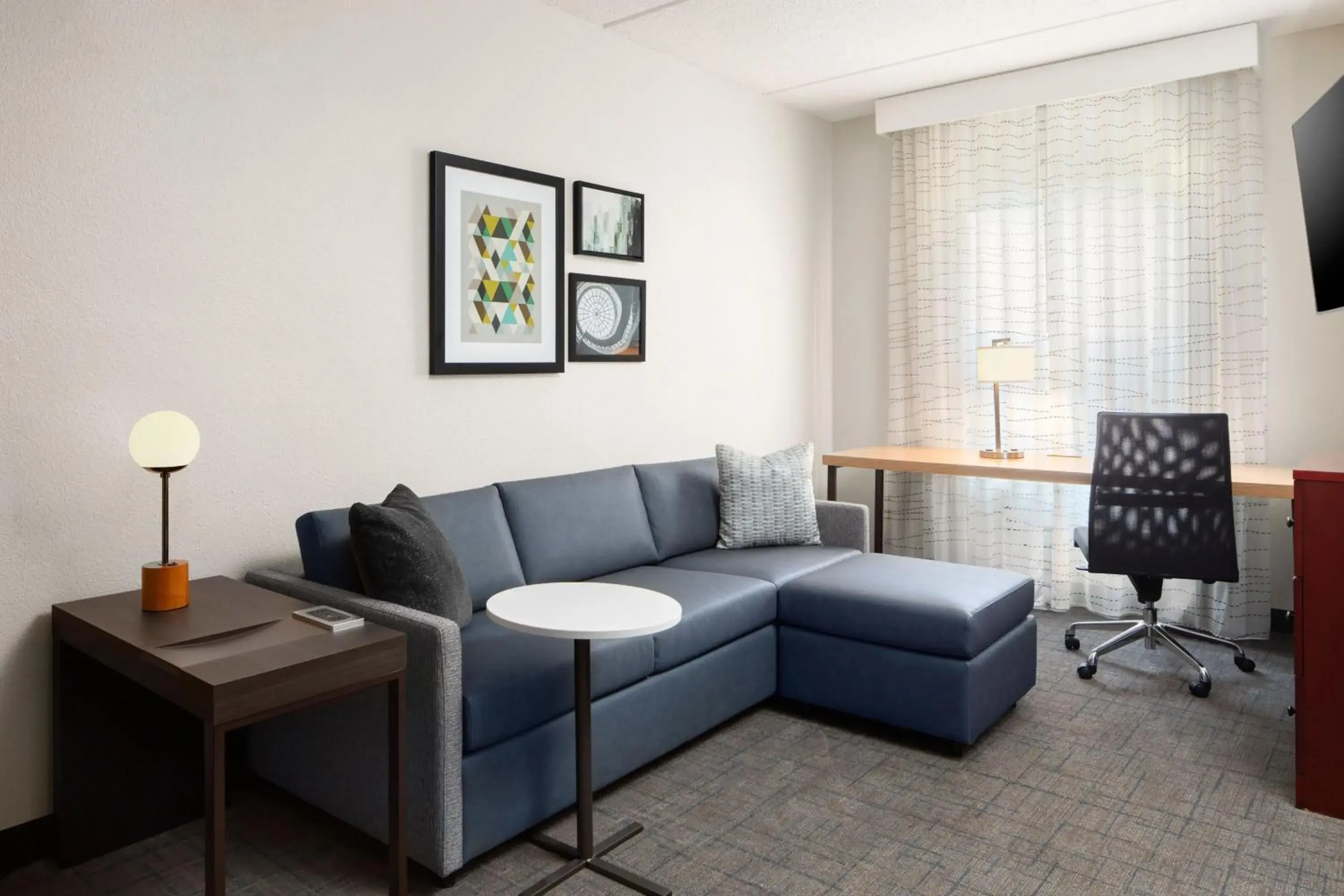 One-Bedroom Queen Suite with Sofa Bed in Residence Inn Newport News Airport One-Bedroom Queen Suite with Sofa Bed in Residence Inn Newport News Airport