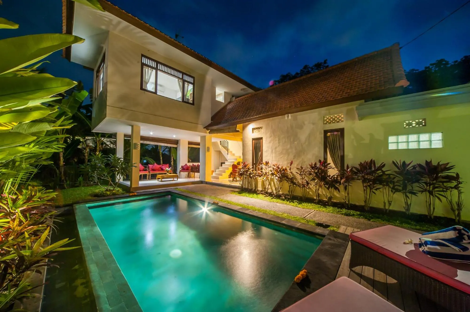 Property building in Villa Two Islands