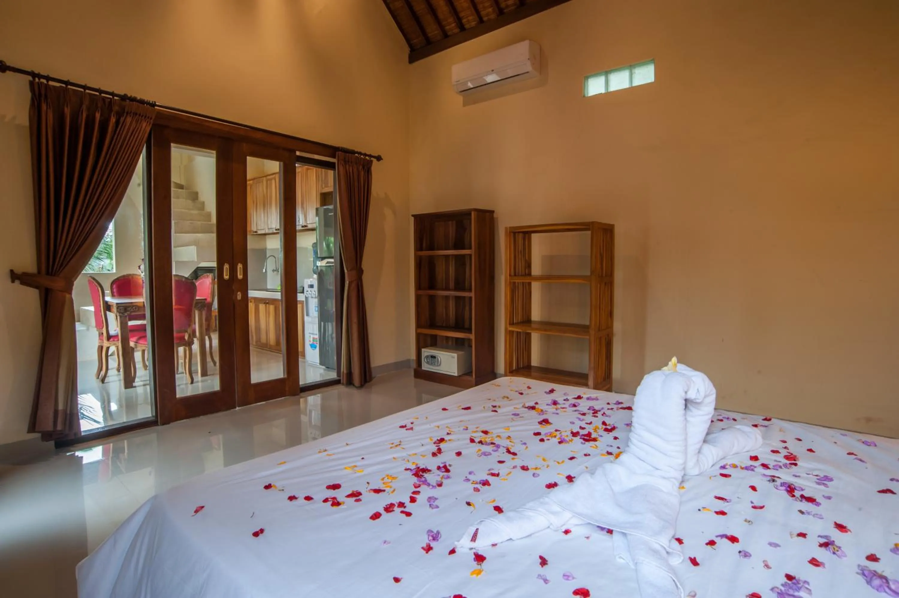 Bedroom, Bed in Villa Two Islands