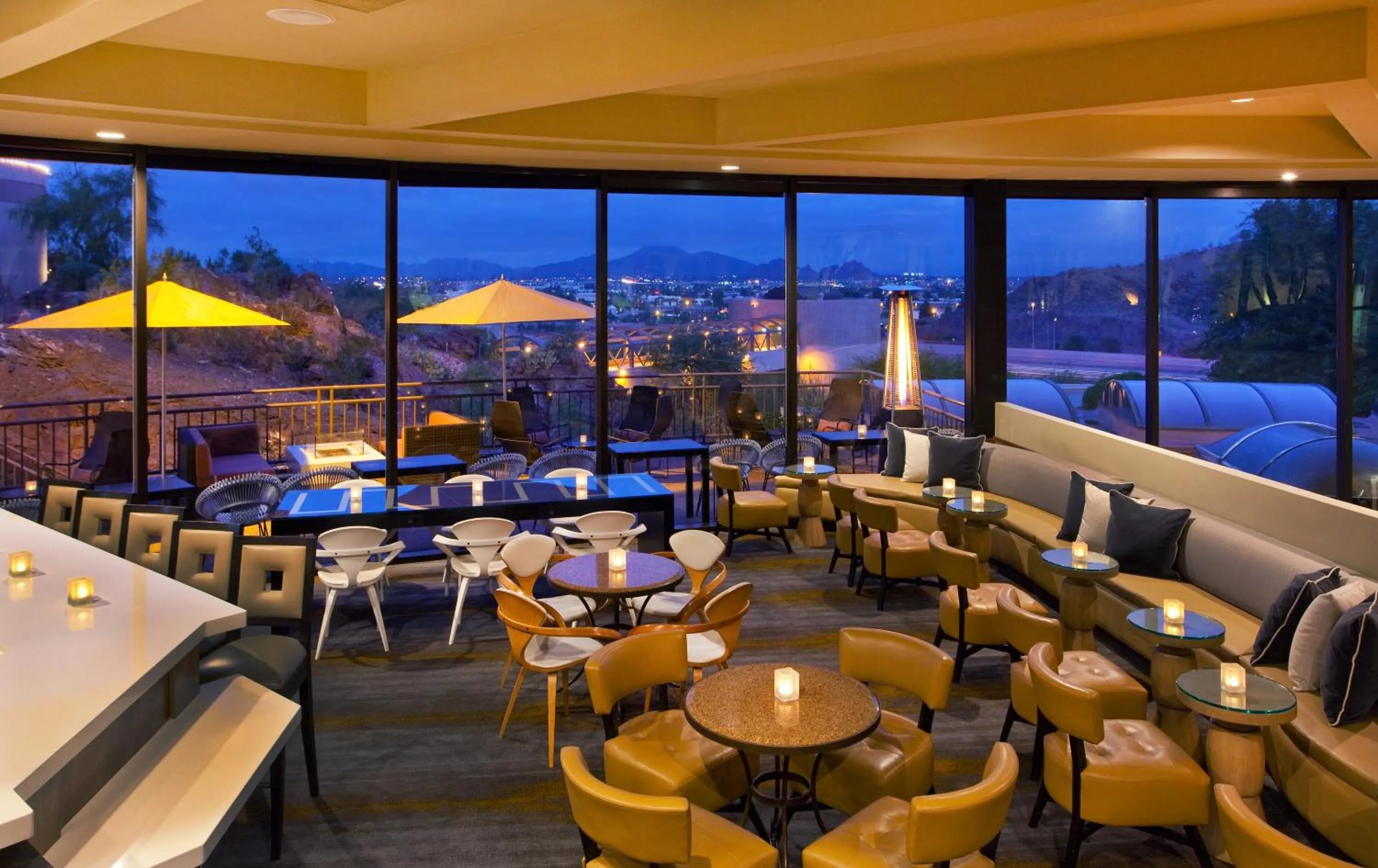 Restaurant/places to eat in Phoenix Marriott Resort Tempe at The Buttes